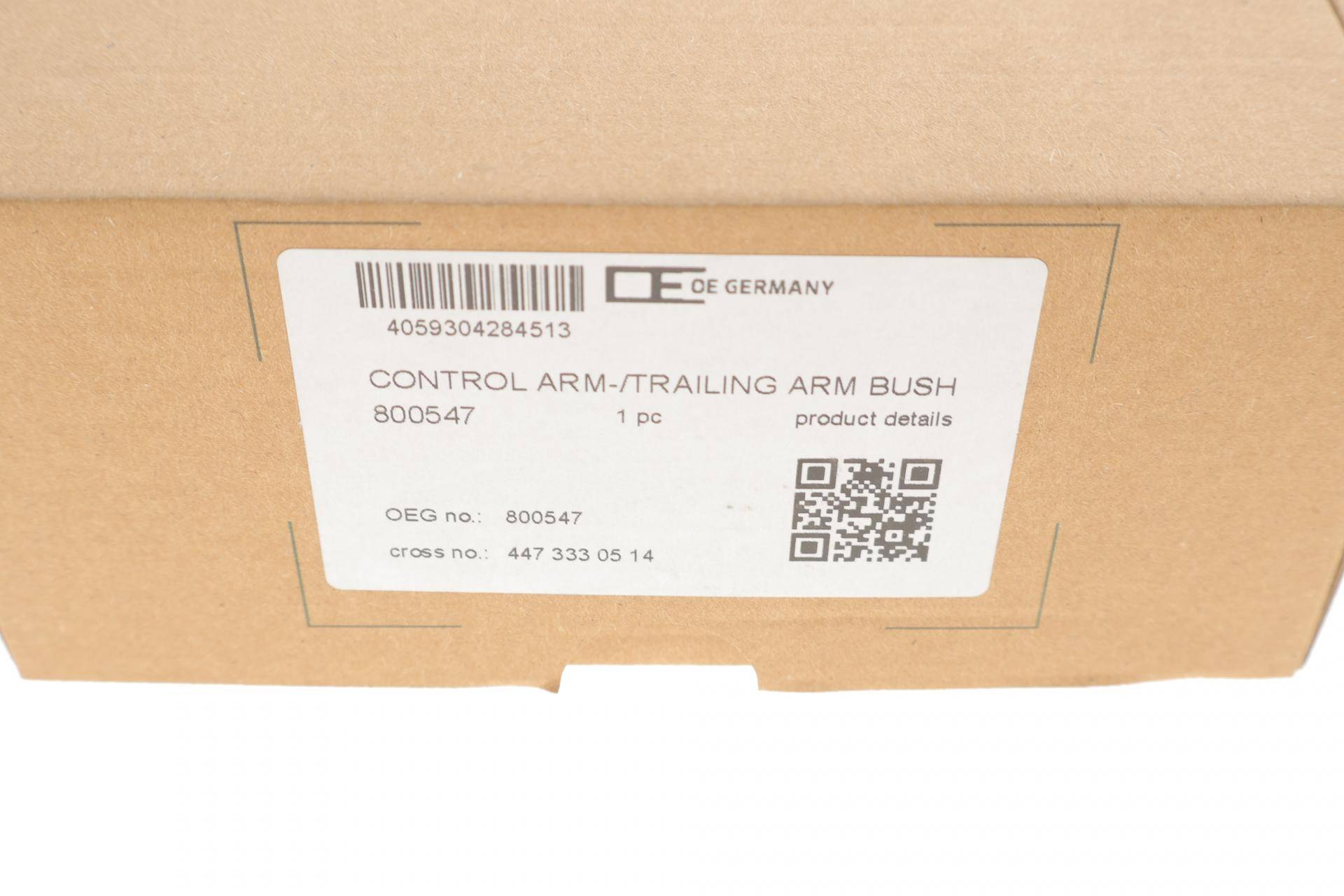 Сайлентблок важеля (переднього/спереду) MB Vito (W447) 14- (з кронштейном) RWD, (OE Mercedes)