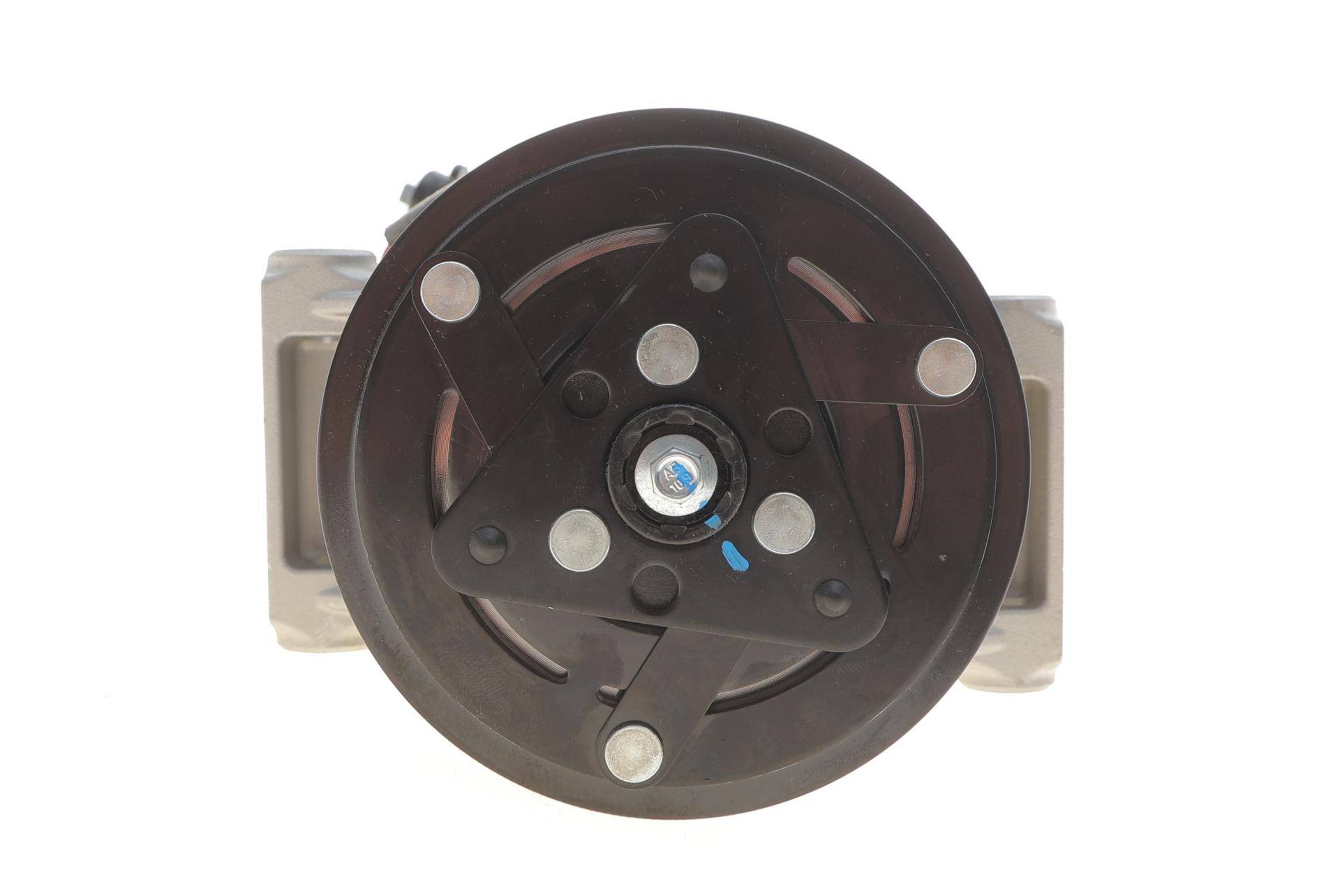 Компресор кондиціонера Nissan Qashqai/X-trail 1.6D/2.0D 07-13 (7PK/d=115mm)