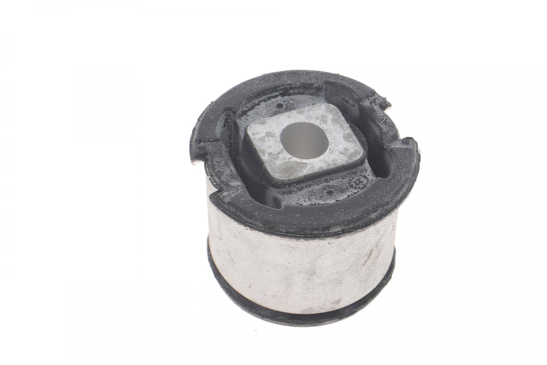 Сайлентблок балки (задньої/спереду) Audi A6 05-11, (OE Audi)