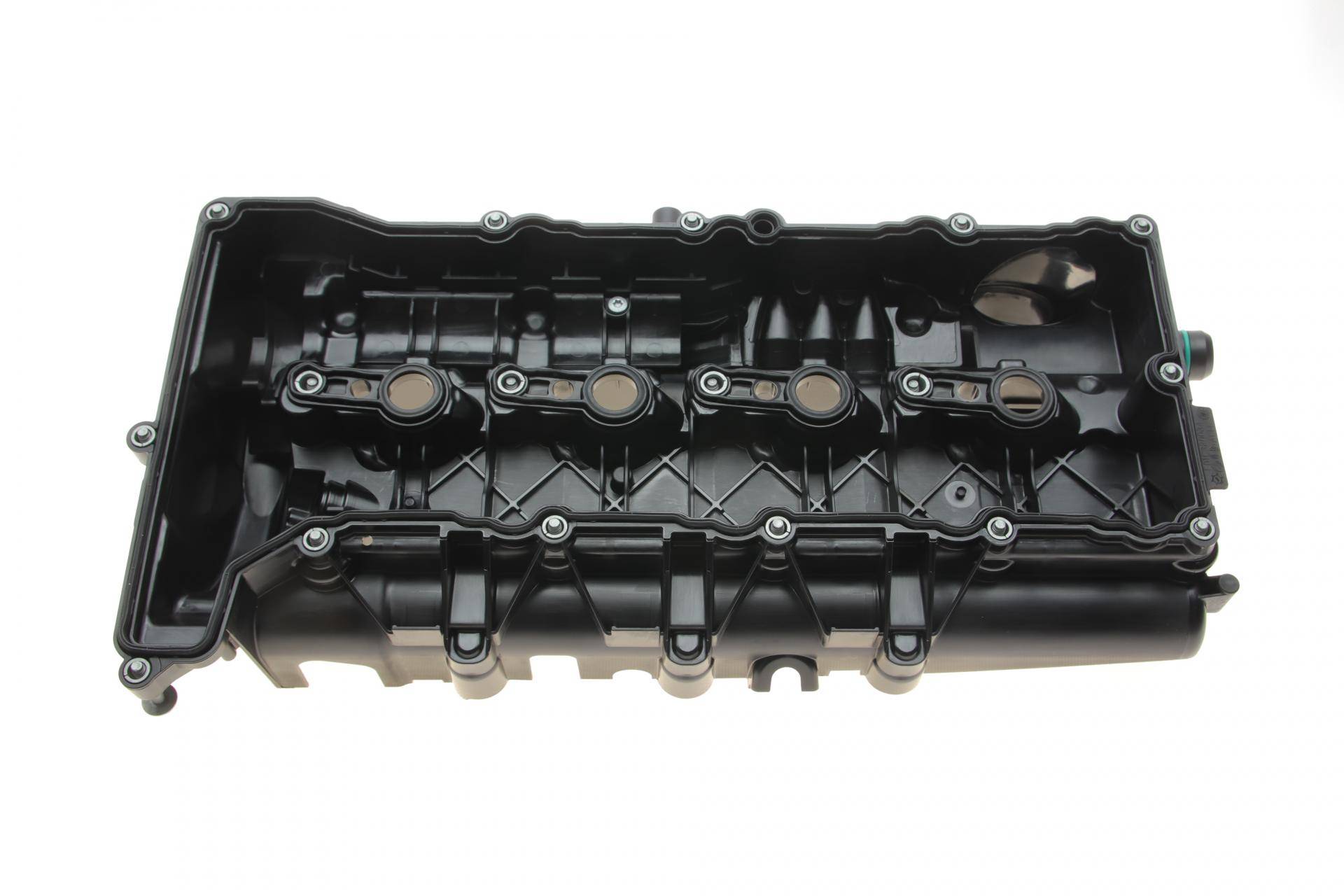 Кришка клапанів BMW 3 (E90)/5 (E61)/X3 (E83) 2.0d N47 06-13