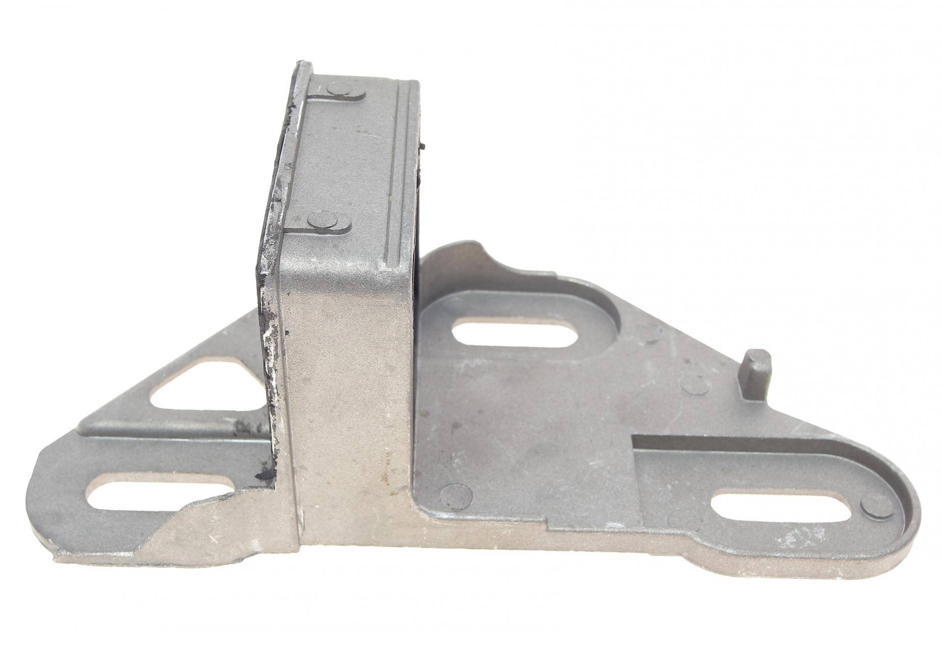 Кронштейн кріплення глушника (ззаду) Renault Clio 1.5 dCi/1.9 D 98-