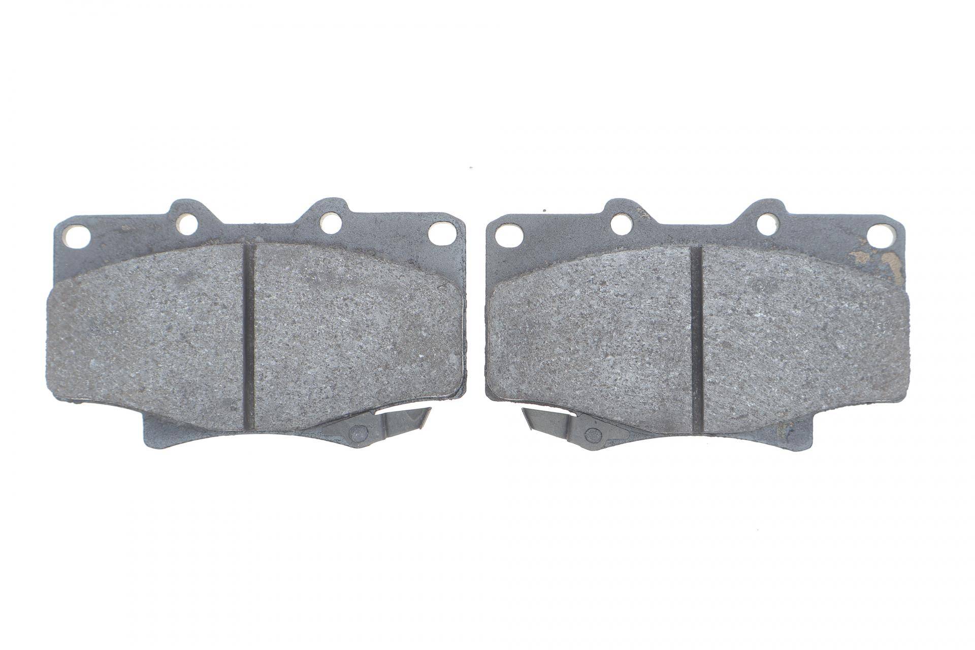 Колодки гальмівні (передні) Toyota Land Cruiser 80 90-97