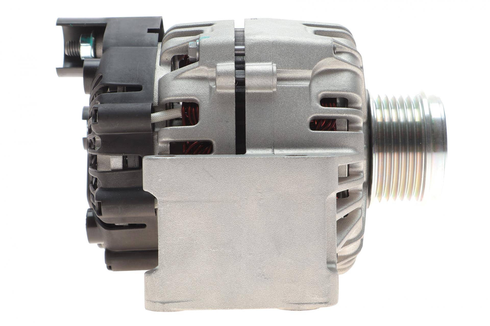 Генератор Fiat Doblo 1.3JTD/Opel Combo 1.3 CDTI 04- (14V/90A)