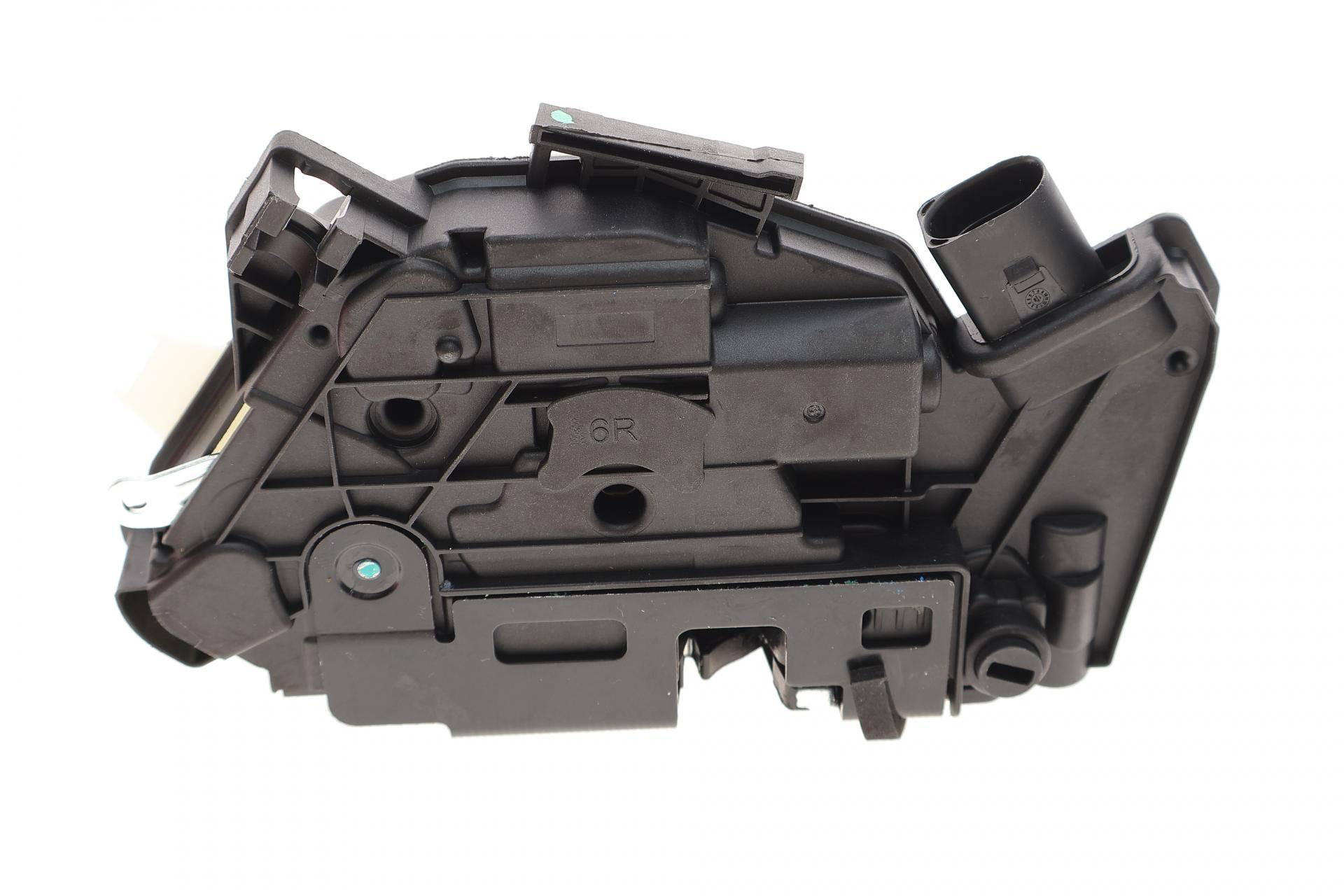 Замок дверей (задній/R) Skoda Superb/Fabia 08-15