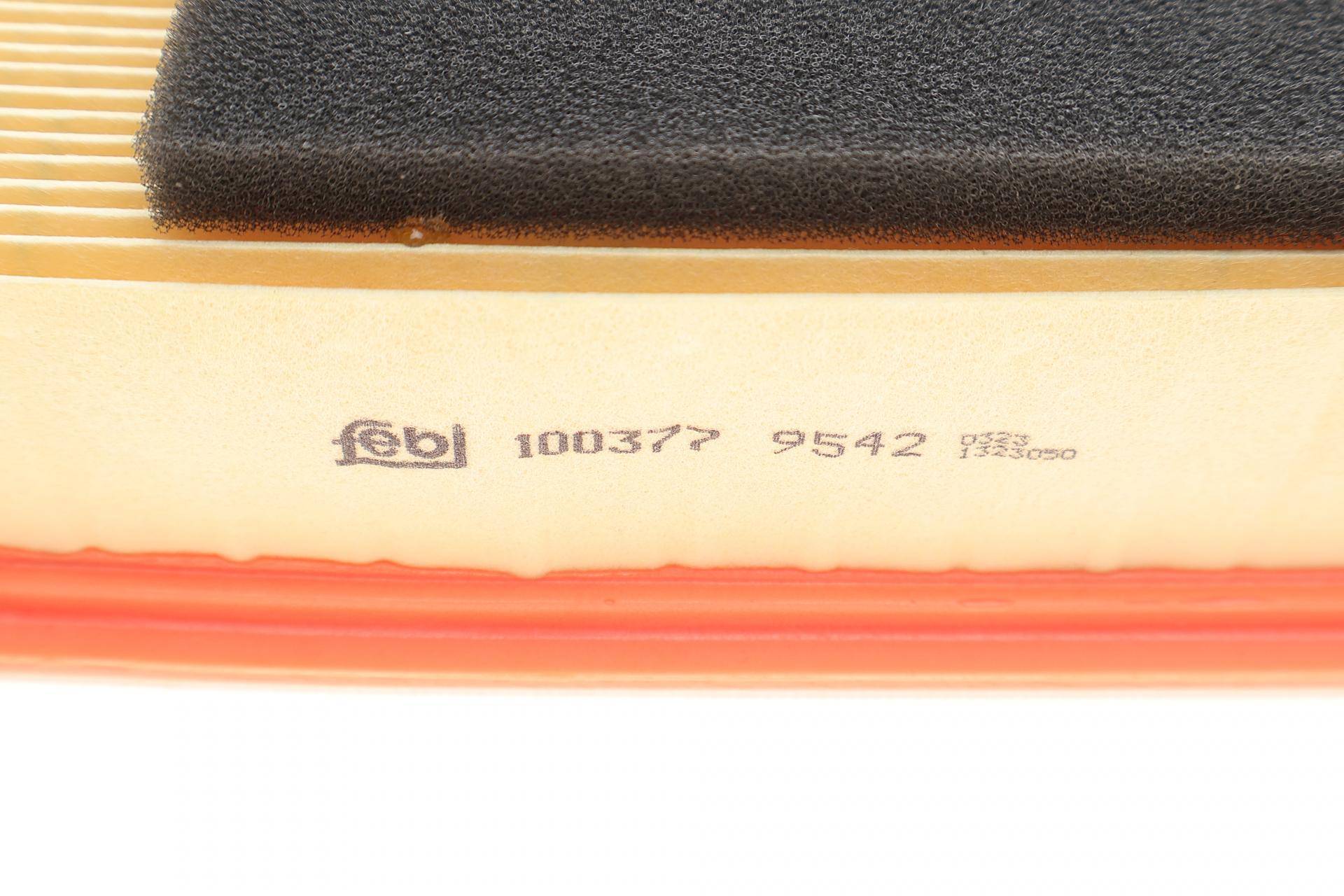 Фільтр повітряний Volvo S60/V70 2.4D 02-