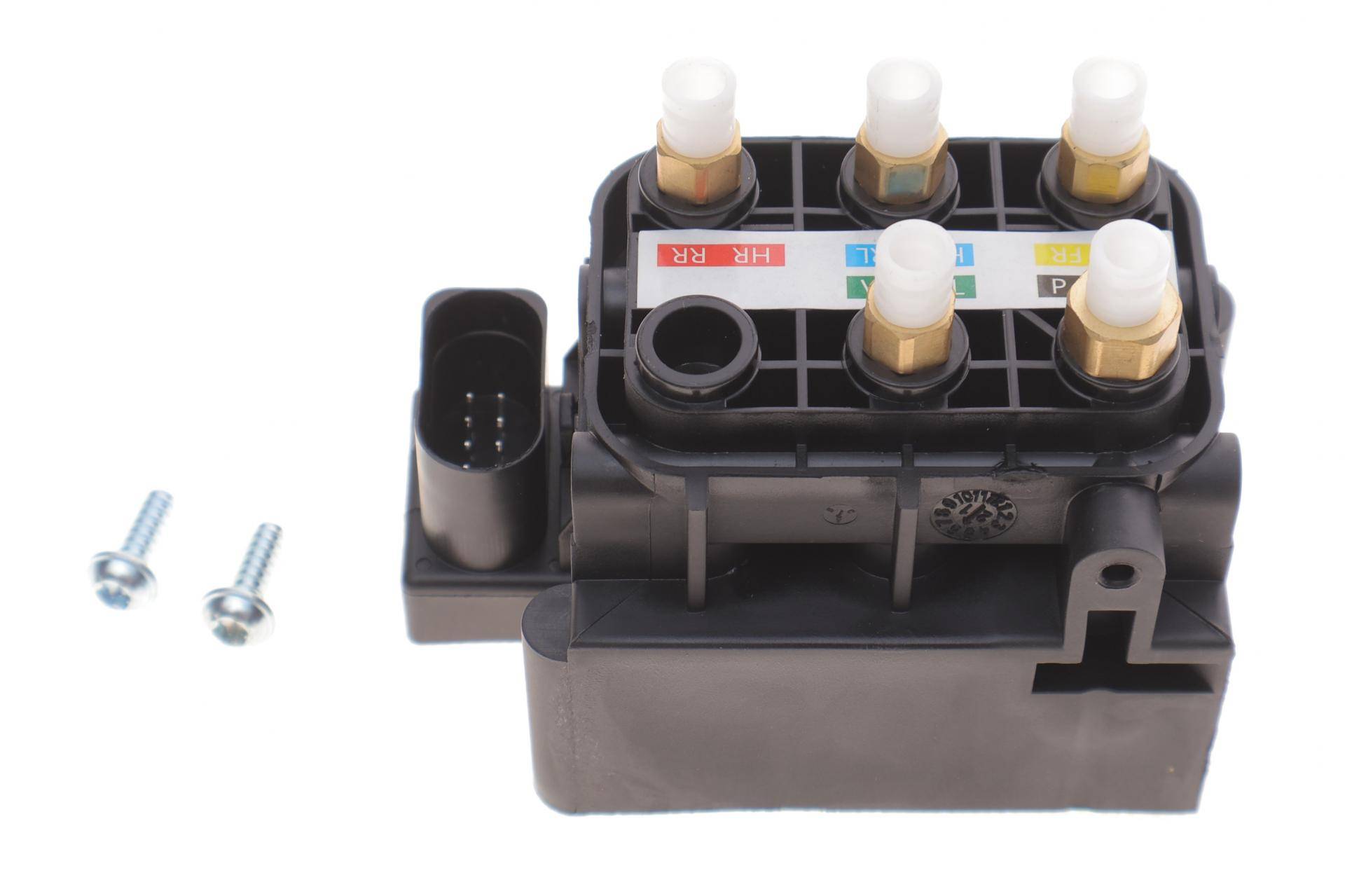 Клапан пневмопідвіски MB C-class (W205) 14-