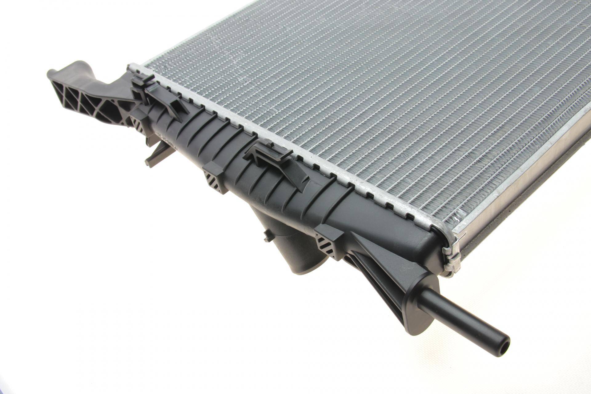 Радіатор охолодження Ford Transit 2.2-2.4TDCi 06-14