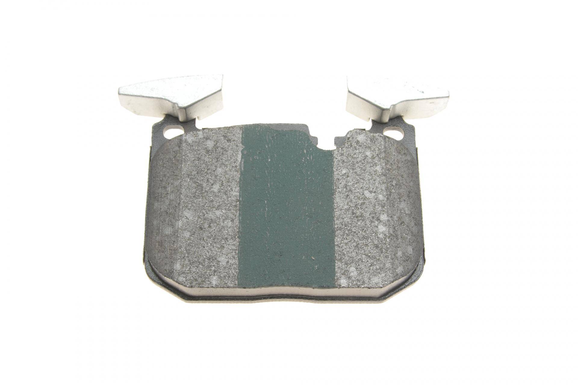 Колодки гальмівні (передні) BMW 1 (F20/F21)/ 3 (F30/F31/F34)/ i8 (I12) 11- (Brembo) B47/N13/N47/N55