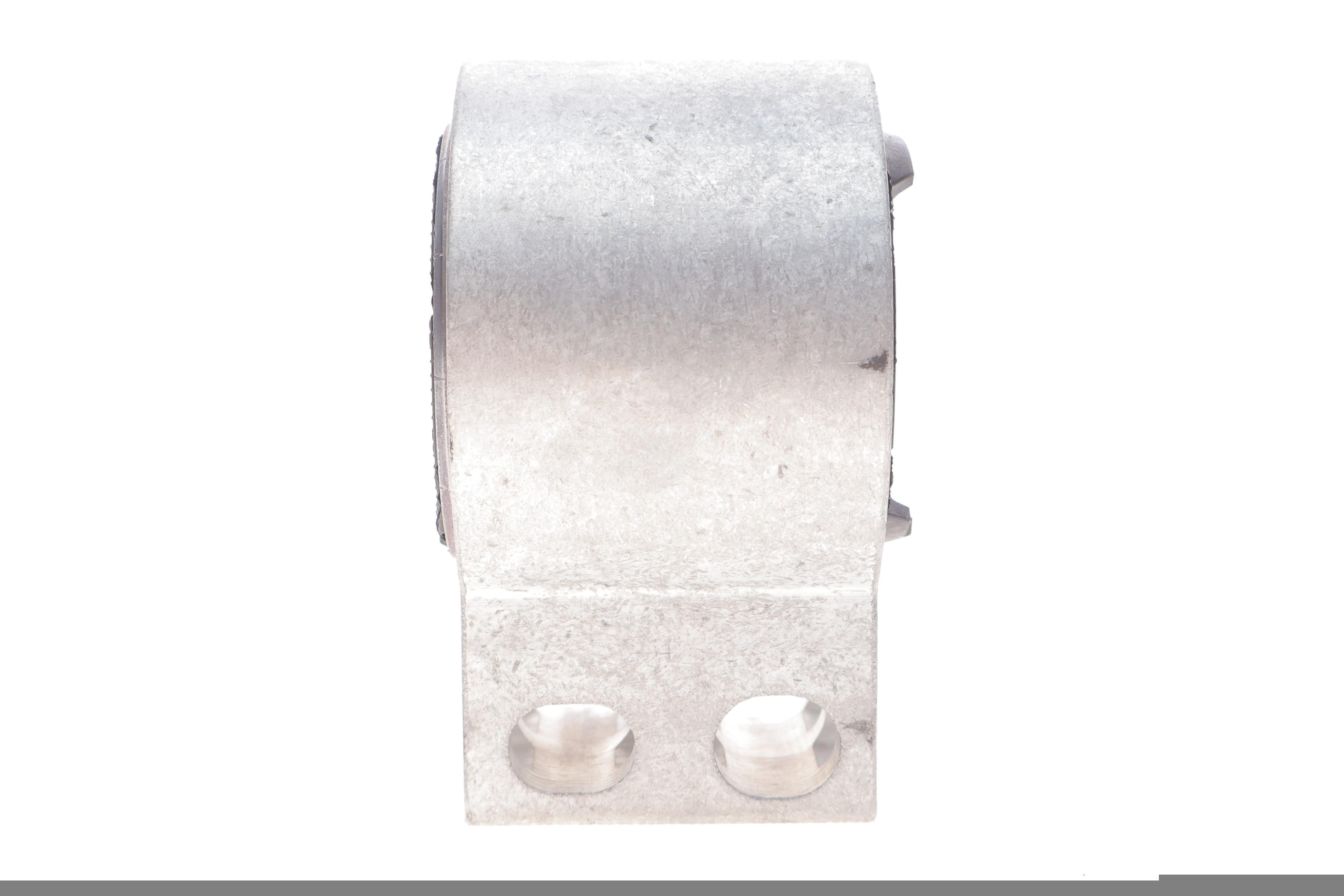 Сайлентблок важеля (переднього/знизу/ззаду) Opel Insignia 2.0 CDTI 08-