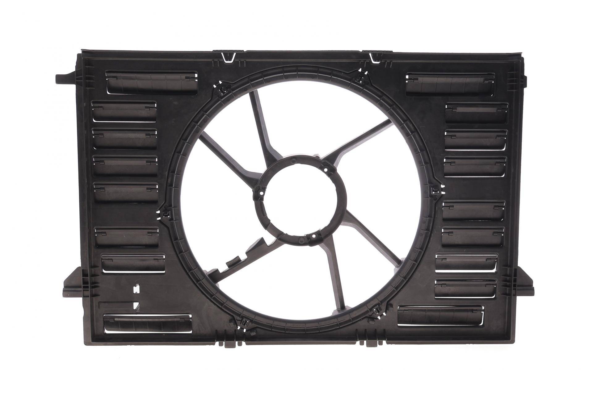 Дифузор радіатора Audi A4 15-/A5 17-/A6 19-/Q5 17-/A7/Q7 15-/Q8 18-/VW Touareg 18-23(пошкоджена направляюча)