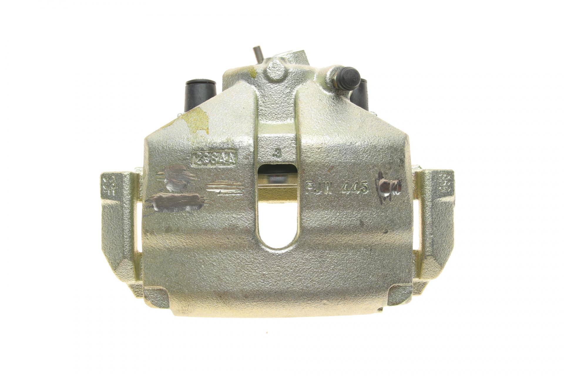 Супорт гальмівний (передній) (L) Audi A1/A3/VW Caddy/Skoda Fabia/Octavia/Superb 04-15 (+ скоба)