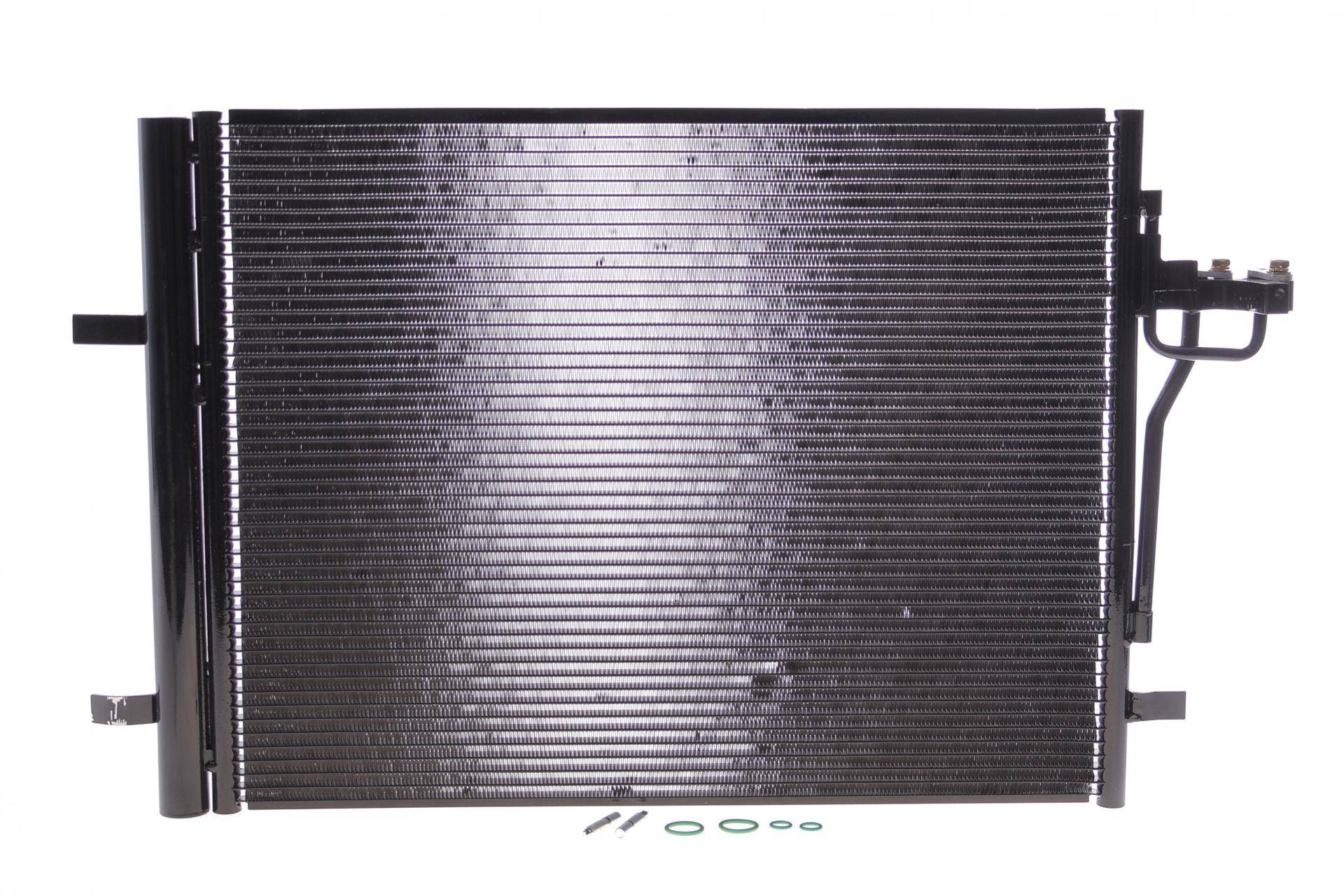 Радіатор кондиціонера Ford Focus 1.6 TDCi 10-