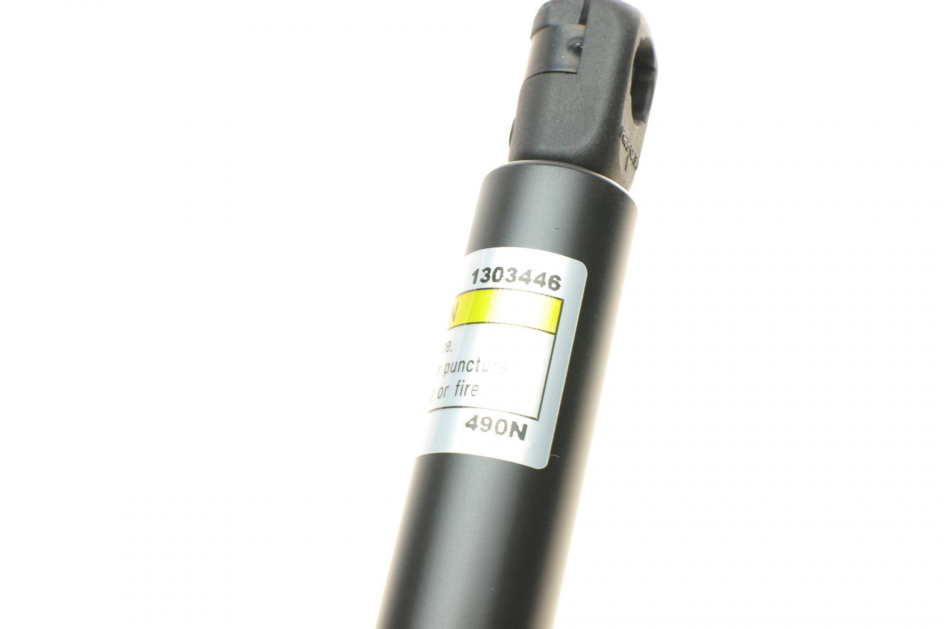 Амортизатор кришки багажника Mazda 6 02-08 (універсал)