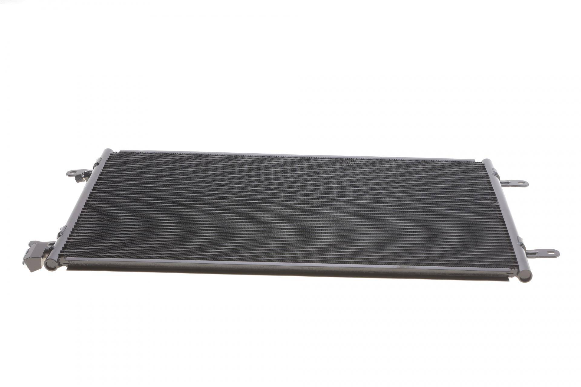 Радіатор кондиціонера Audi A6 2.0-5.2 04-11
