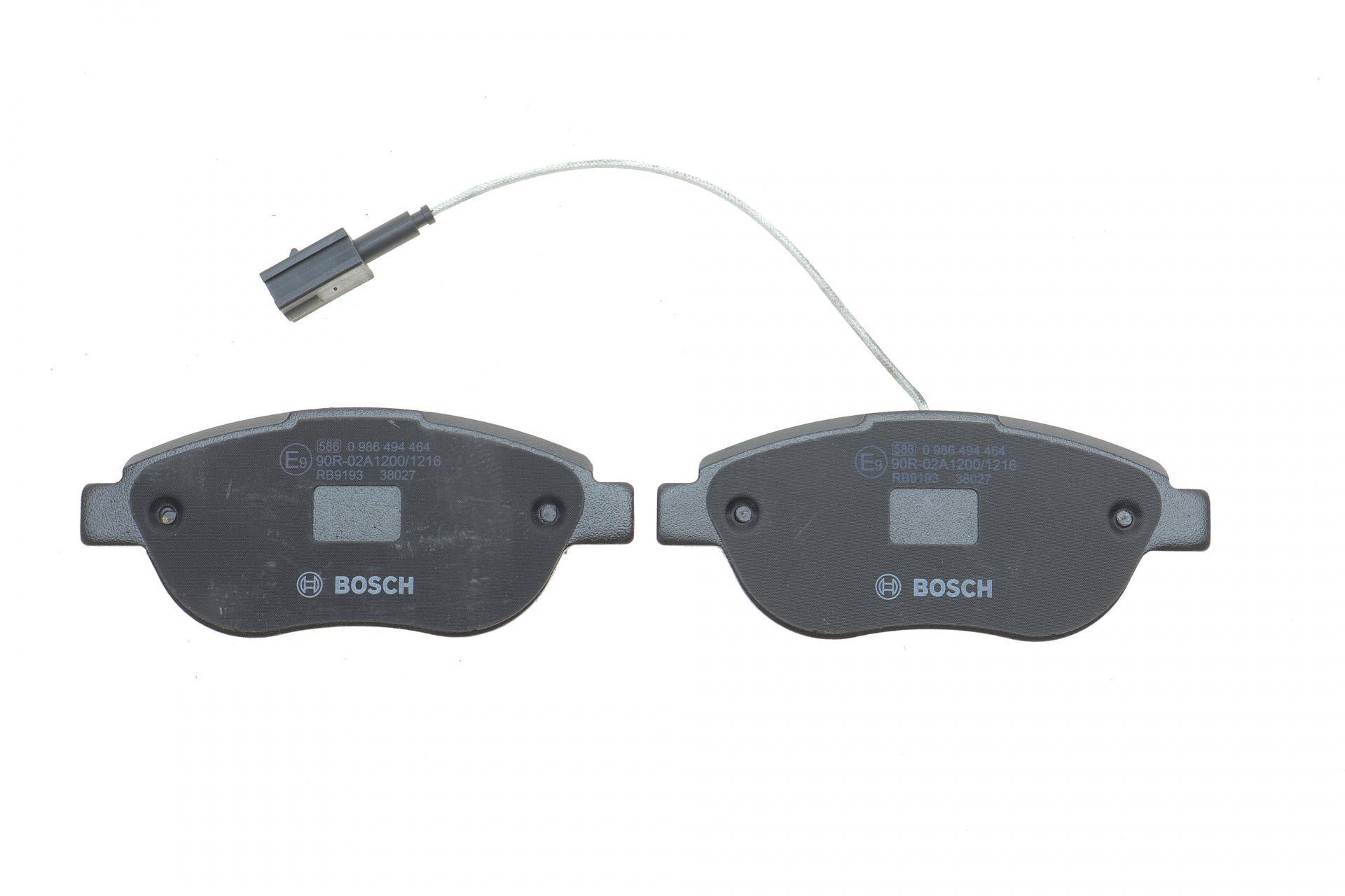 Колодки гальмівні (передні) Fiat Doblo 01-/Opel Combo 1.4-1.6CDTI 12- (з датчиком)