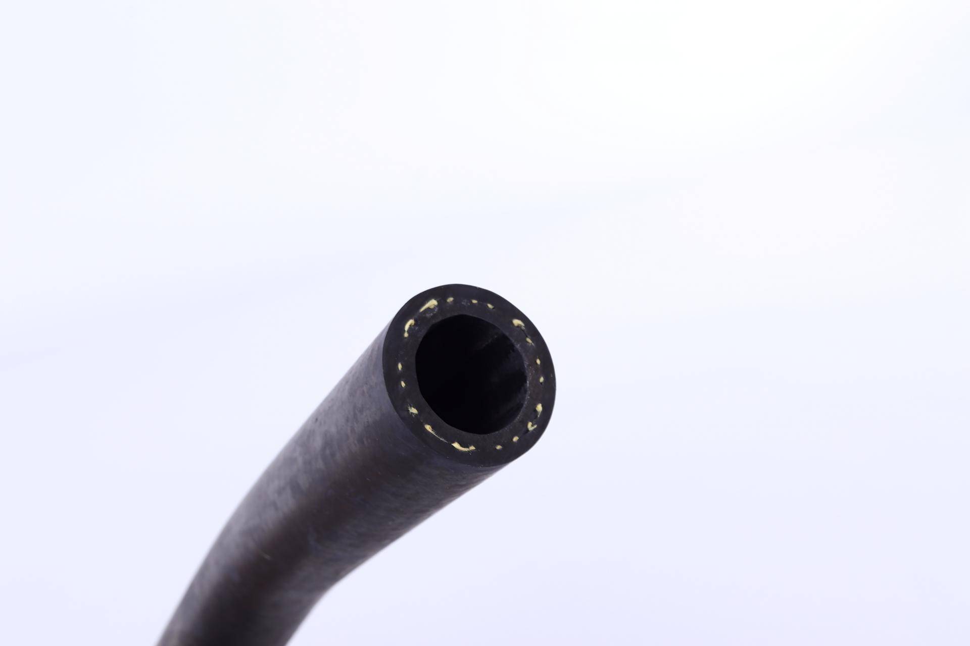 Патрубок радіатора VW T4 2.4D/2.5/2.5D 90-03