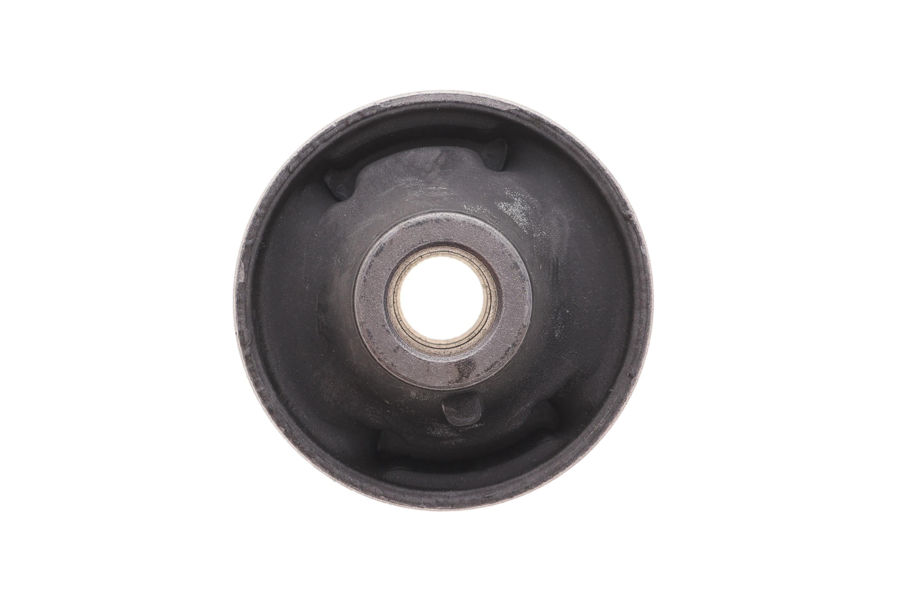 Сайлентблок важеля (переднього/знизу) Toyota Rav4 2.0/2.2/2.4 05-13