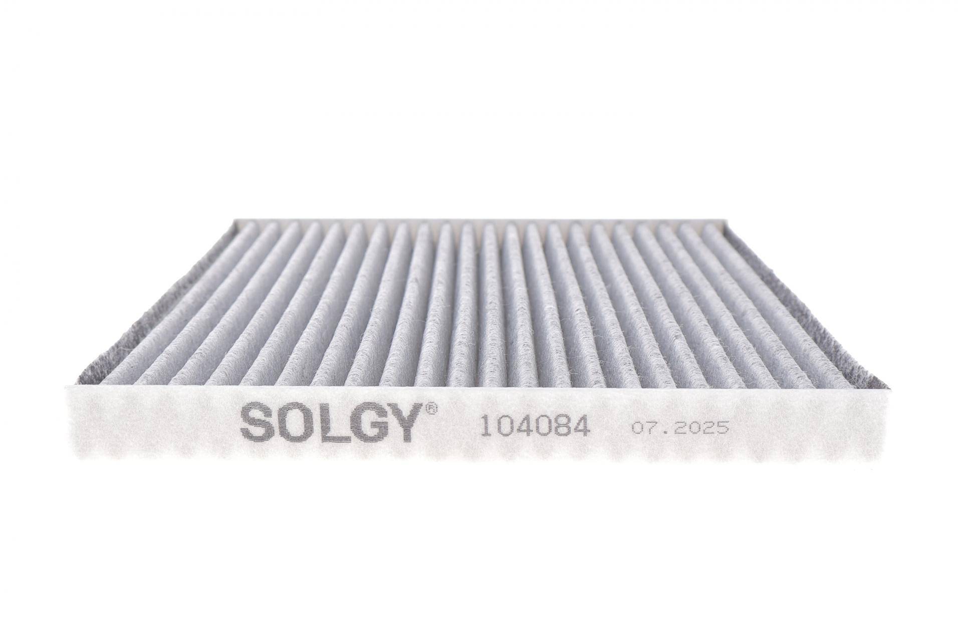 Фільтр салону Hyundai Accent III 05-10/i30 11-/KIA Ceed 12- (вугільний)