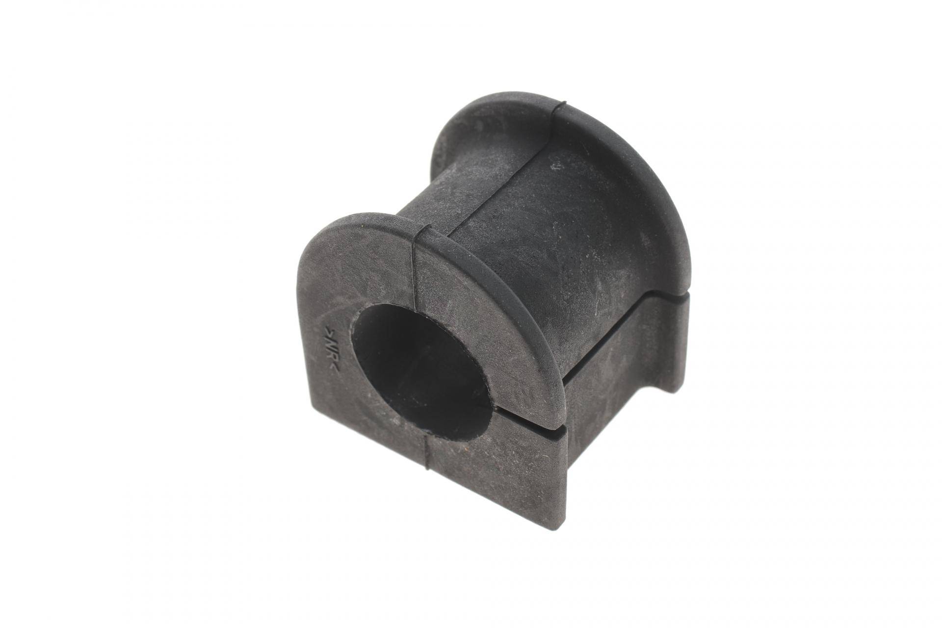 Втулка стабілізатора (переднього) Toyota Hilux VIII 2.4 D 4WD 18- (d=32mm)