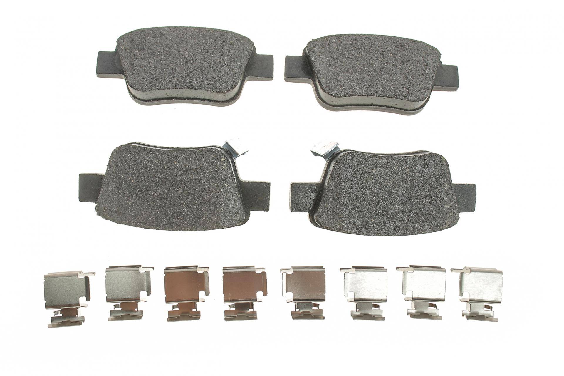 Колодки гальмівні (задні) Toyota Avensis/Corolla 1.6-2.4i 03-09 (Bosch) Q+