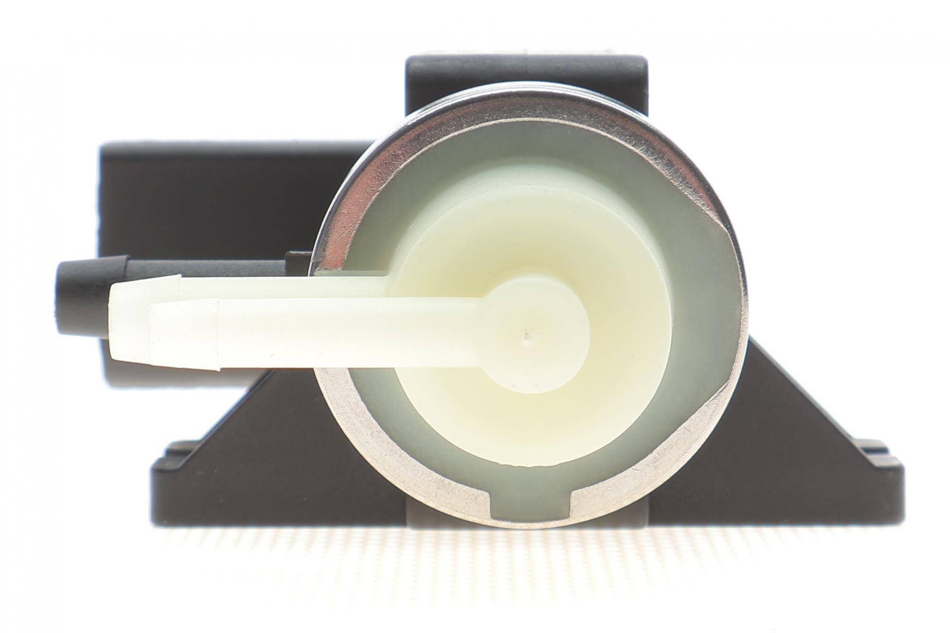 Клапан управління турбіни VW Crafter 2.5TDI 06-/Caddy III 1.9-2.0 TDI 04-10