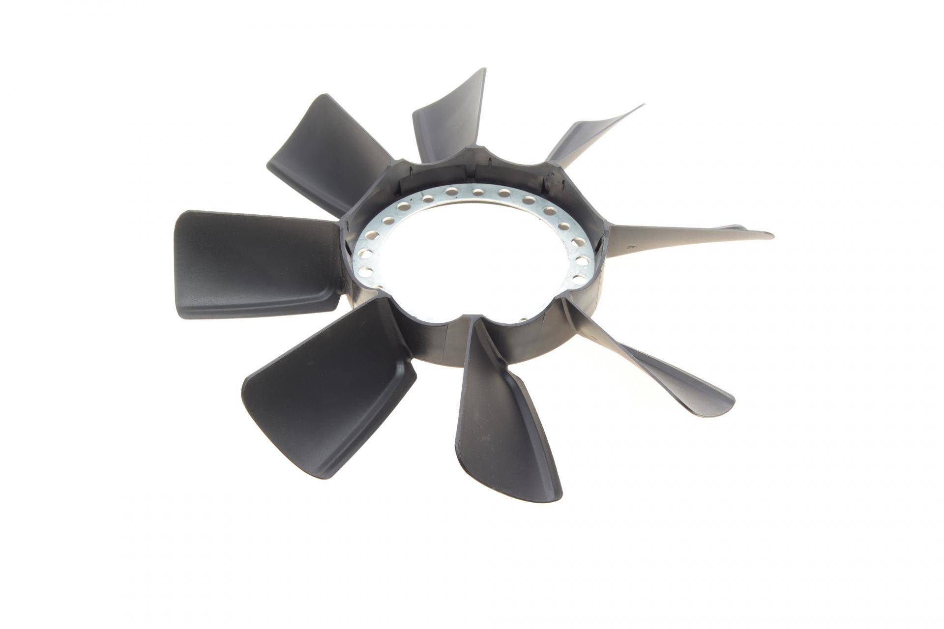 Крильчатка вентилятора Audi A4/A6/VW Passat 2.4-2.8 96-05