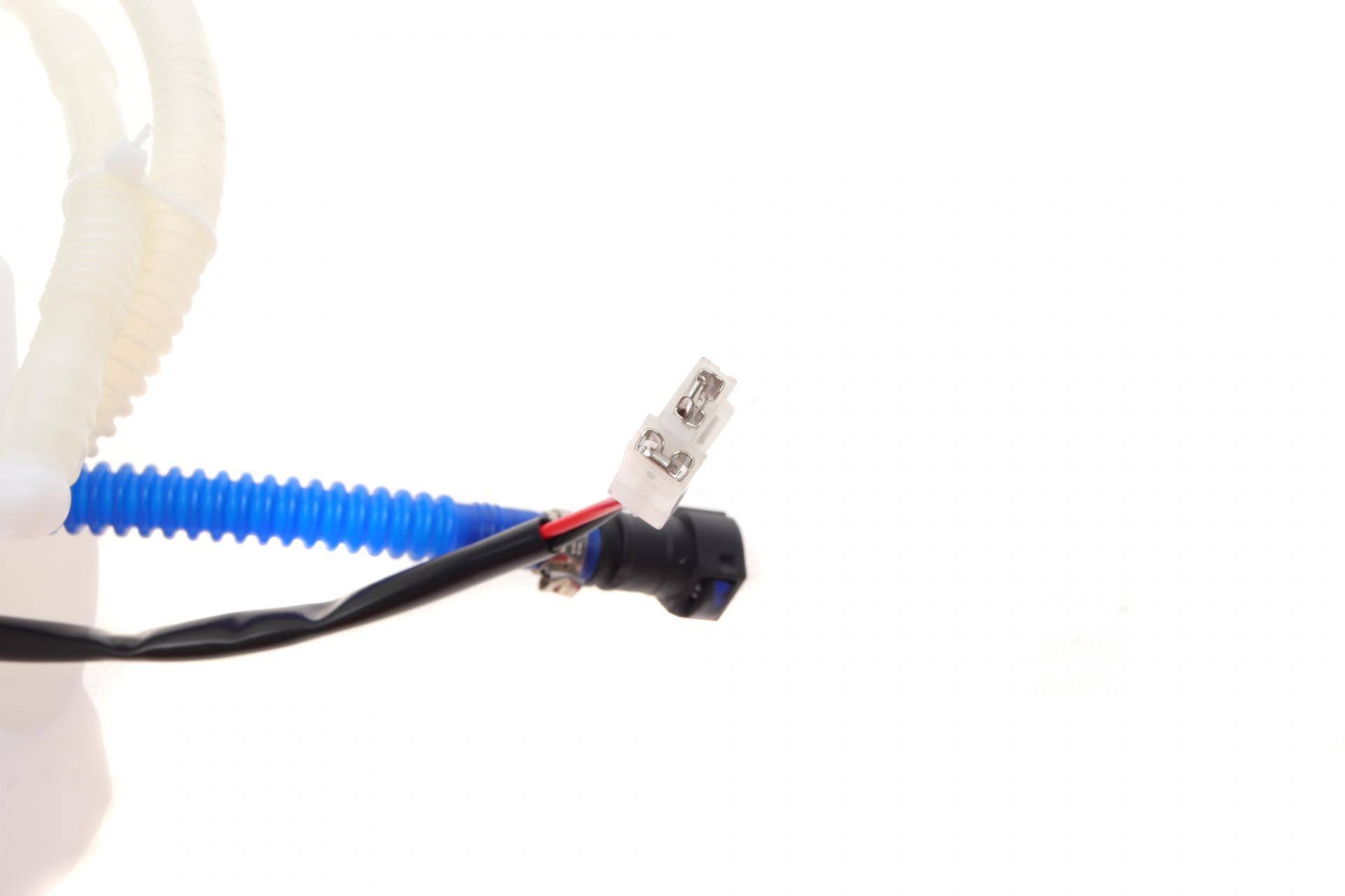 Насос паливний в бак VW Touareg 3.2-6.0 V6 02-10