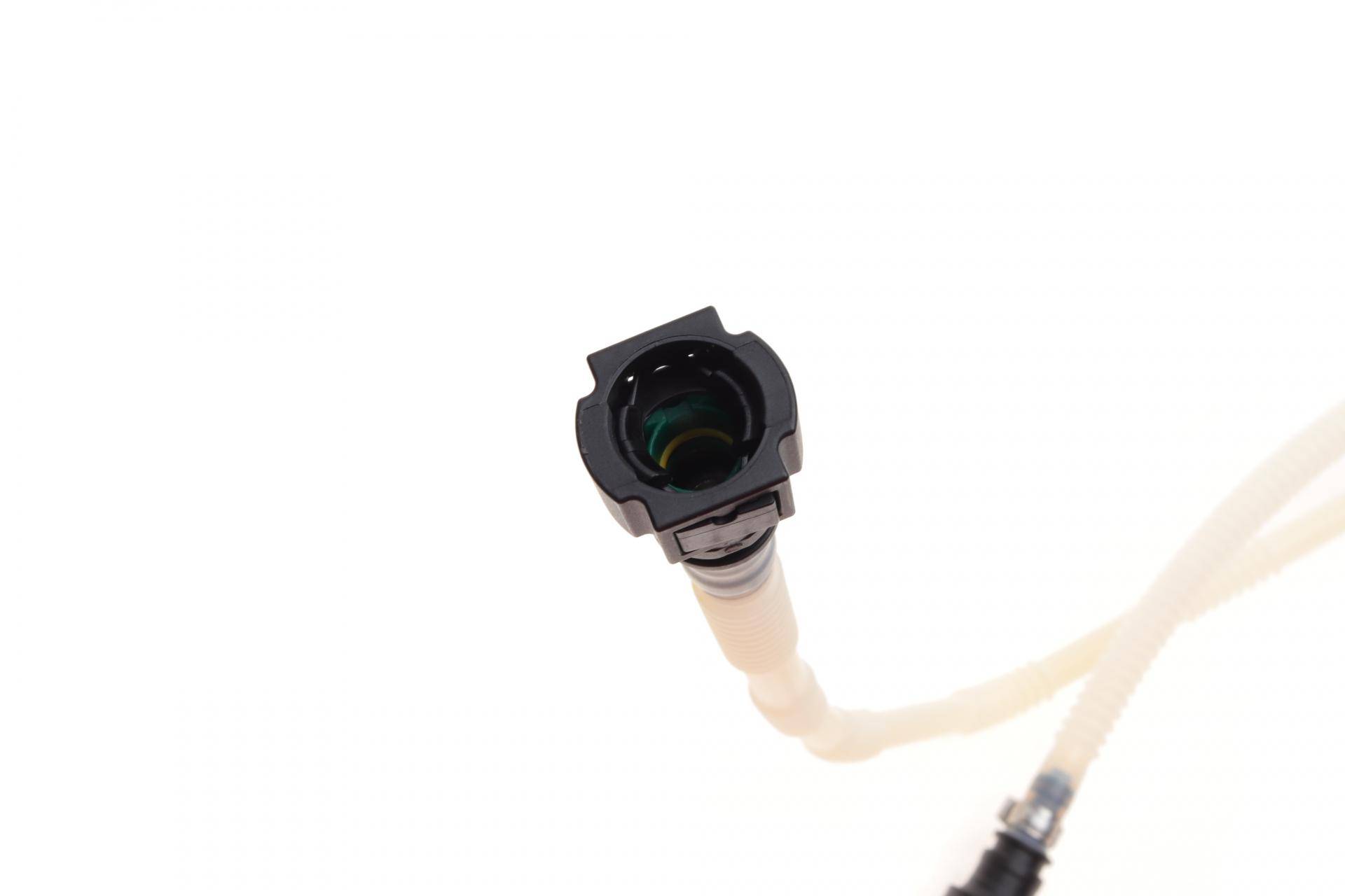 Насос паливний в бак VW Touareg 3.2-6.0 V6 02-10