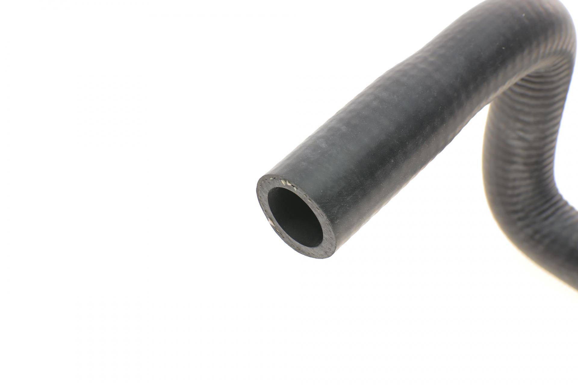 Патрубок радіатора пічки Ford Connect 1.8Di/TDCi 02-