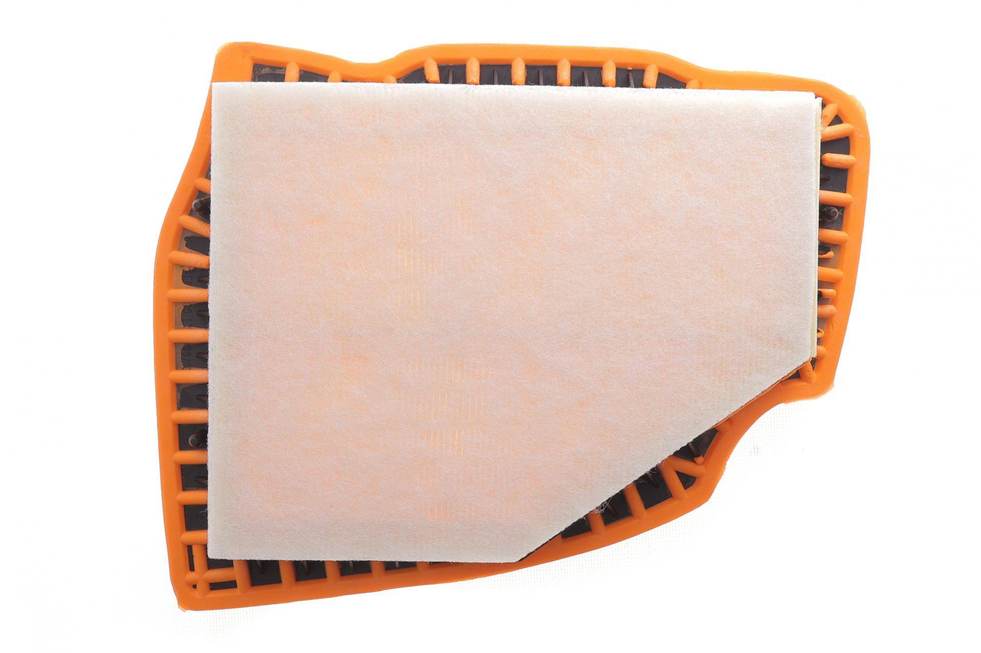 Фільтр повітряний BMW 5 (G60/G61/G68/G90/G99) 2.0d 23- (B47)