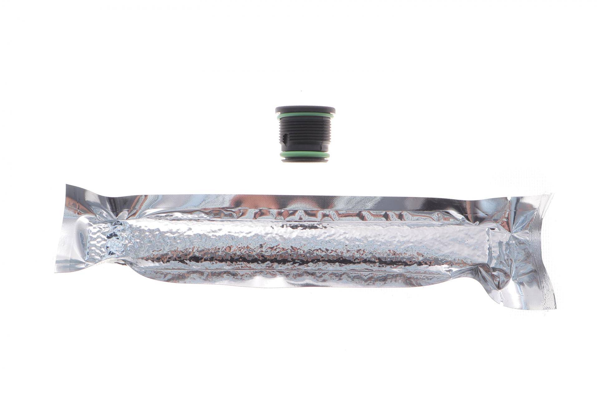 Осушувач кондиціонера Audi A4/A6/A7/Q3/Q5 10-