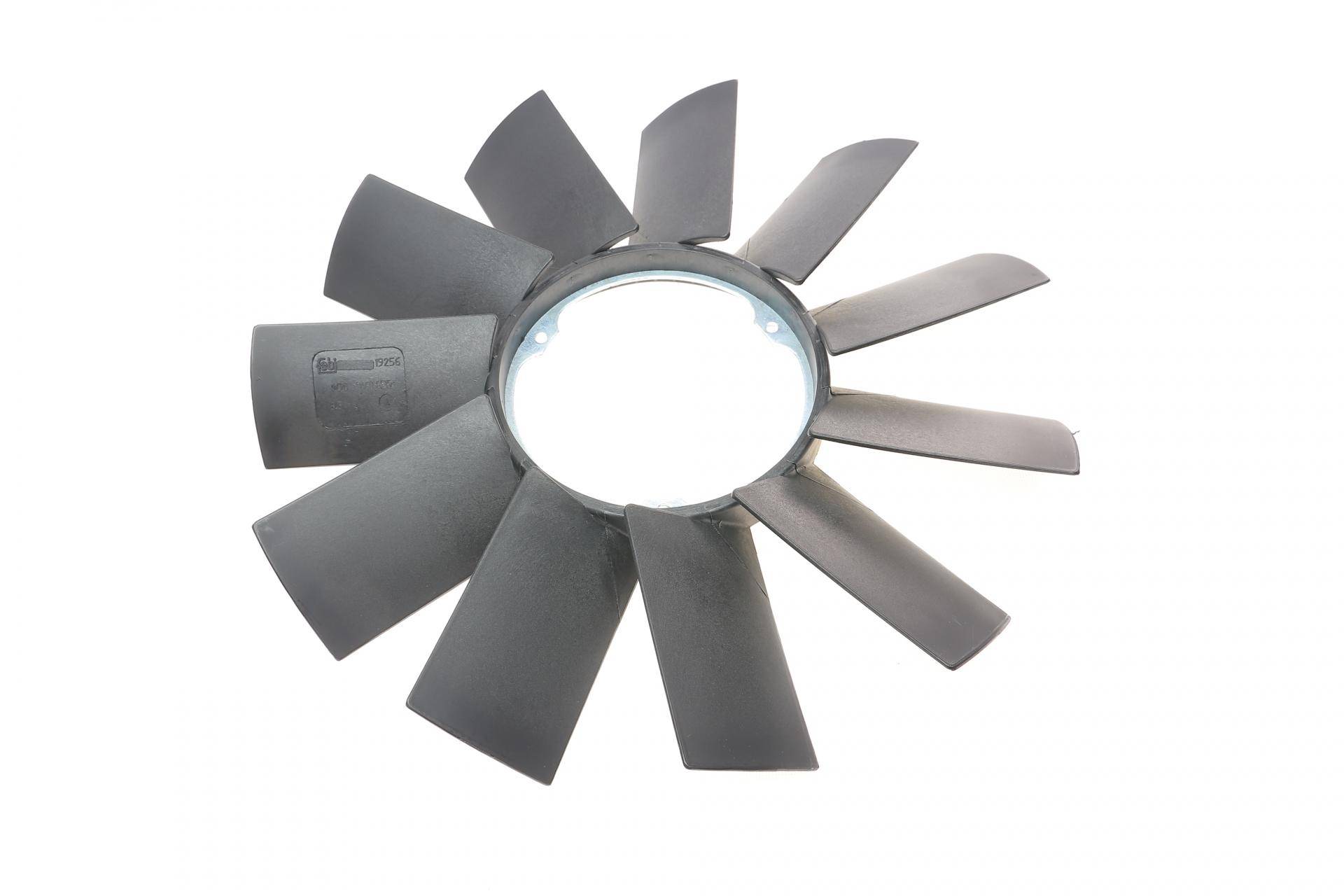 Крильчатка вентилятора BMW 3 (E36/E46)/5 (E34/E39) 2.0-3.5i 86-07 (11 лопастей)