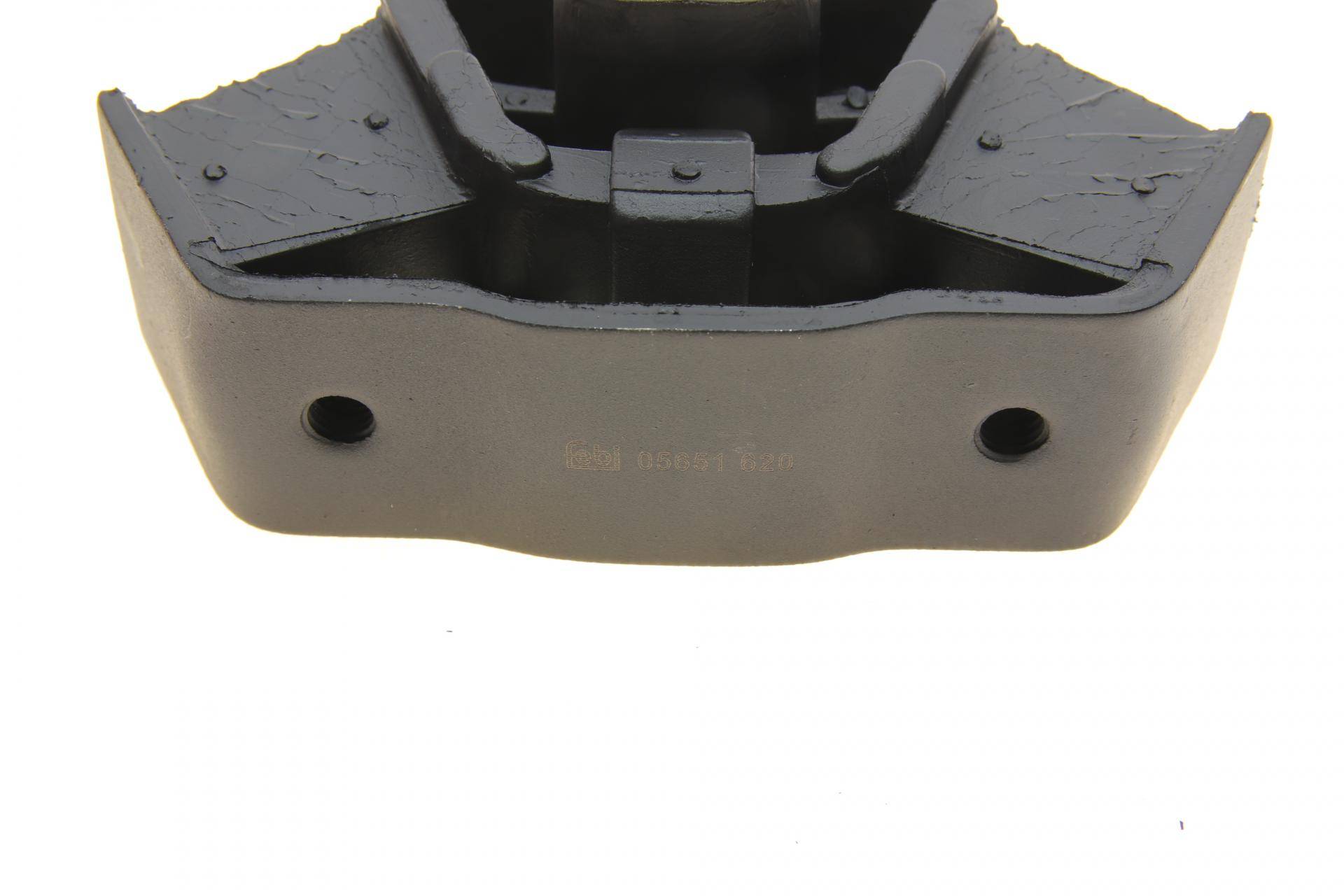 Подушка КПП MB (W115/123)