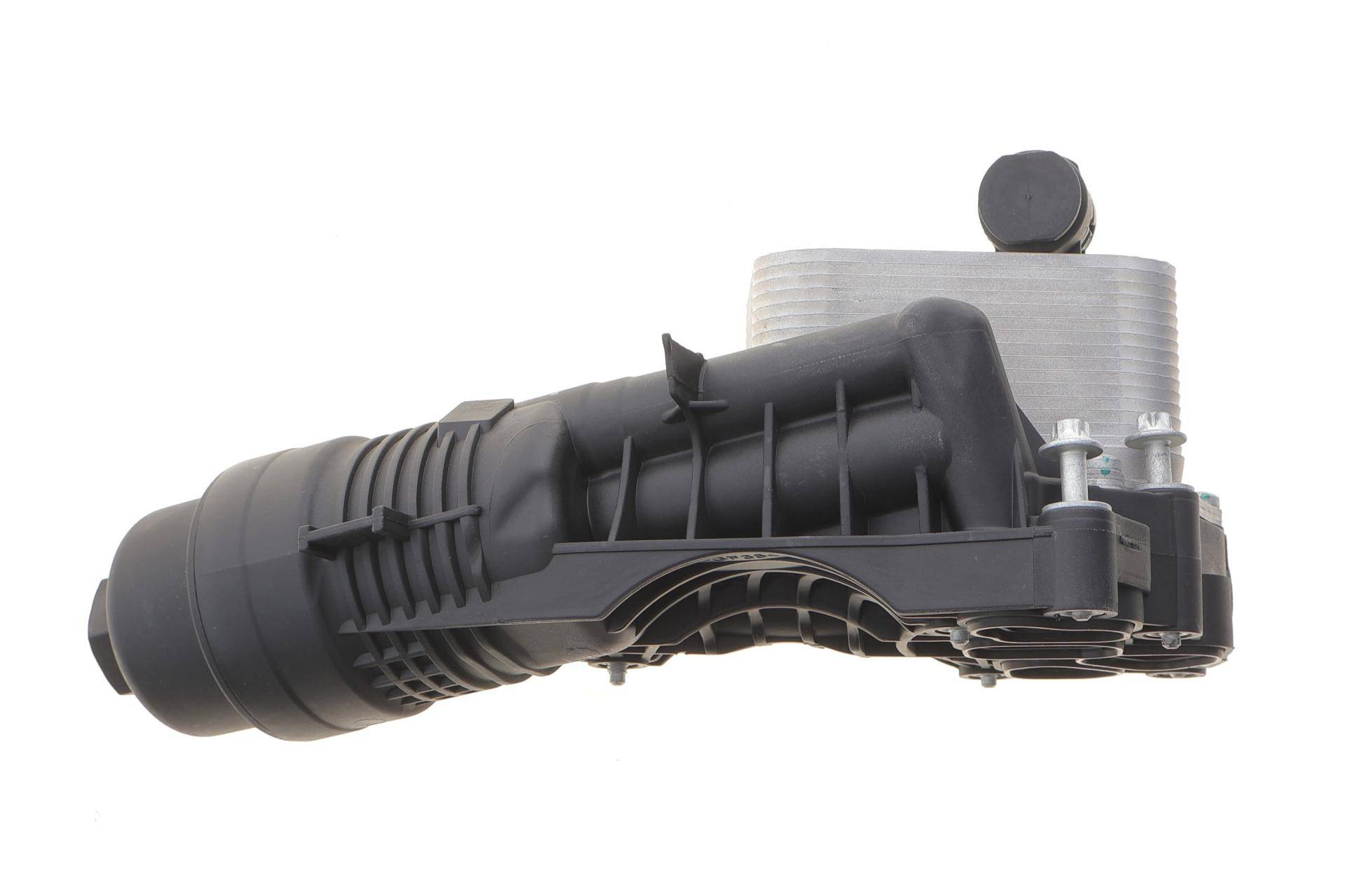 Радіатор масляний BMW X1 (F48)/X2 (F39) 15-23 B38/B46/B48 (з корпусом масляного фільтра)