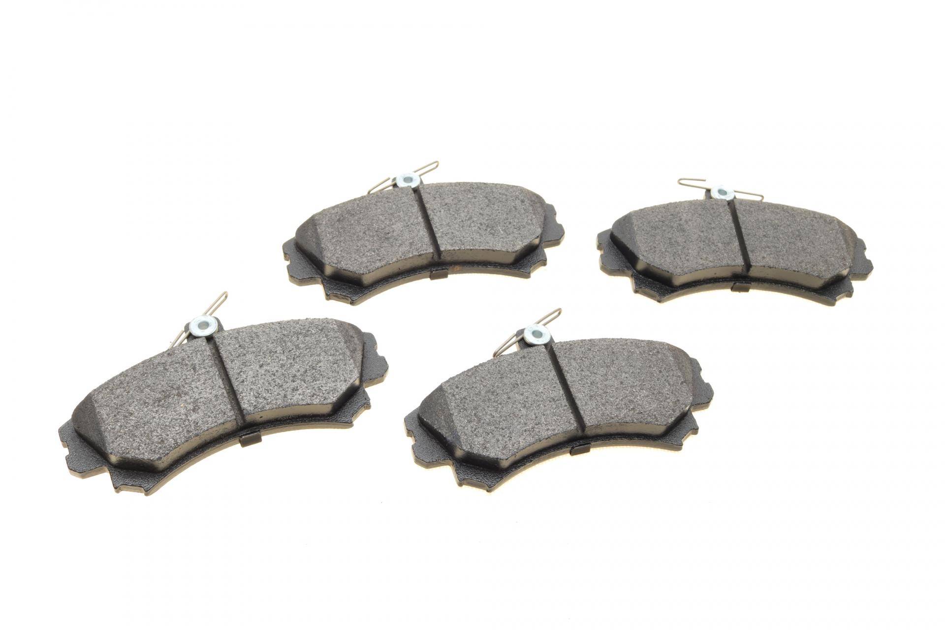 Колодки гальмівні (передні) Mitsubishi Colt 04-12/Carisma/Space Star/Volvo S40/V40 95-06/Smart 04-