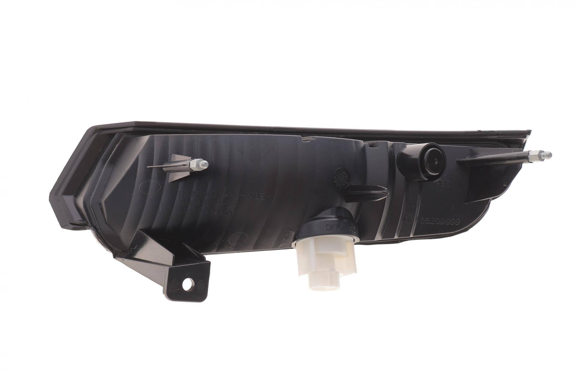 Повторювач повороту в бампер Iveco Daily 14- (R)