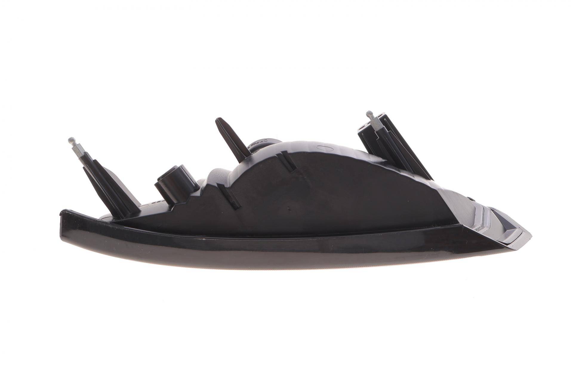 Повторювач повороту в бампер Iveco Daily 14- (R)