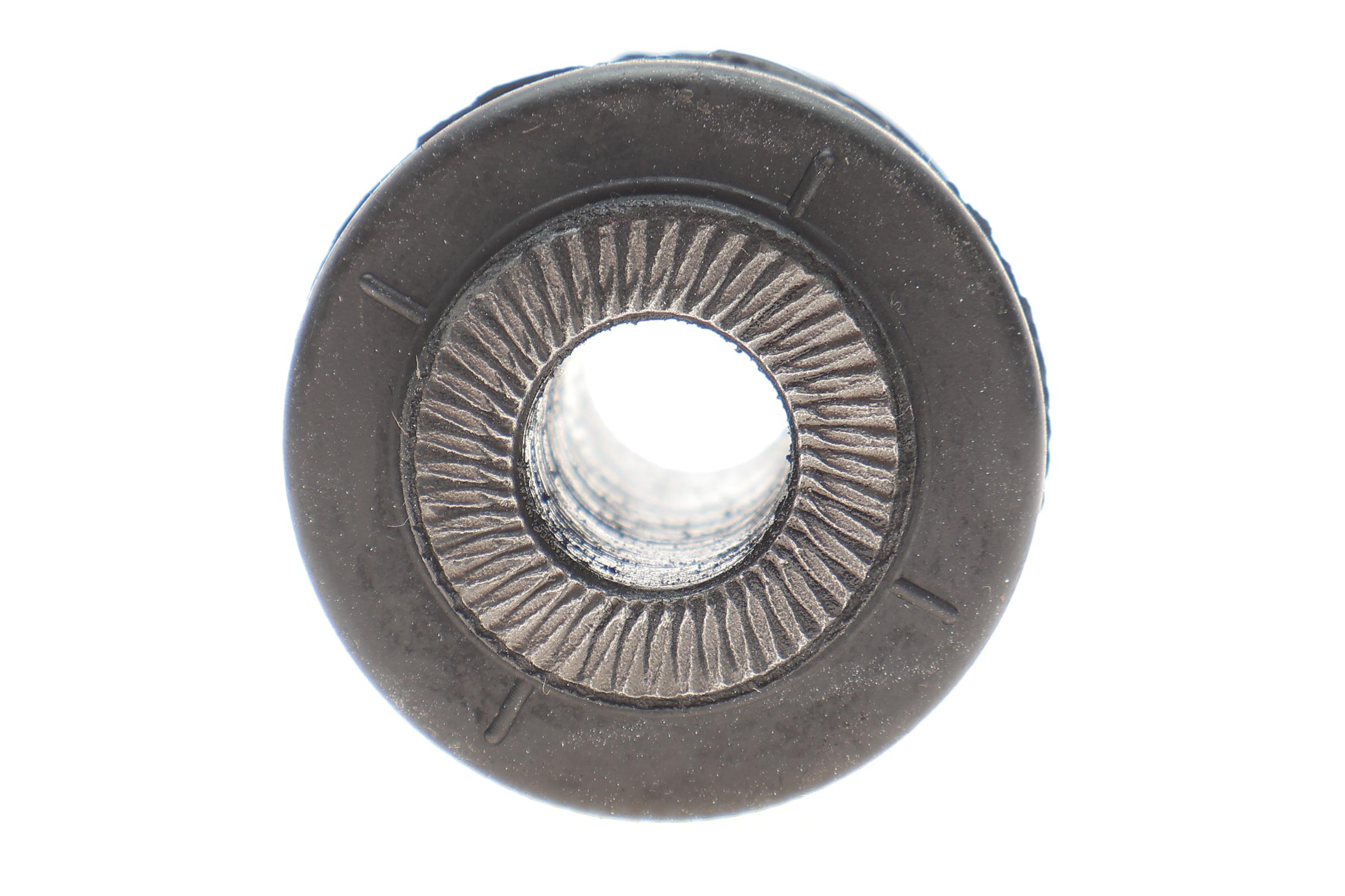 Сайлентблок важеля (переднього/знизу) Toyota Yaris 20-