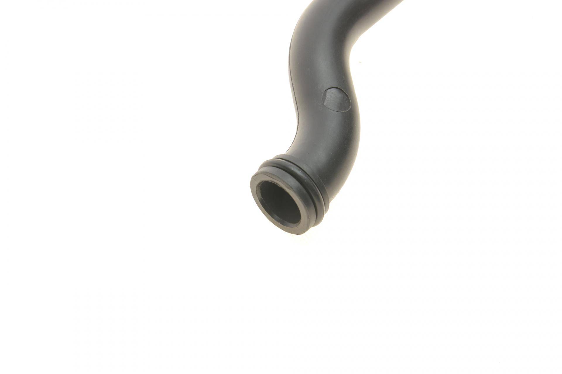 Трубка системи охолодження Audi Q5/Q7/VW Touareg 3.0 TFSI 10-17