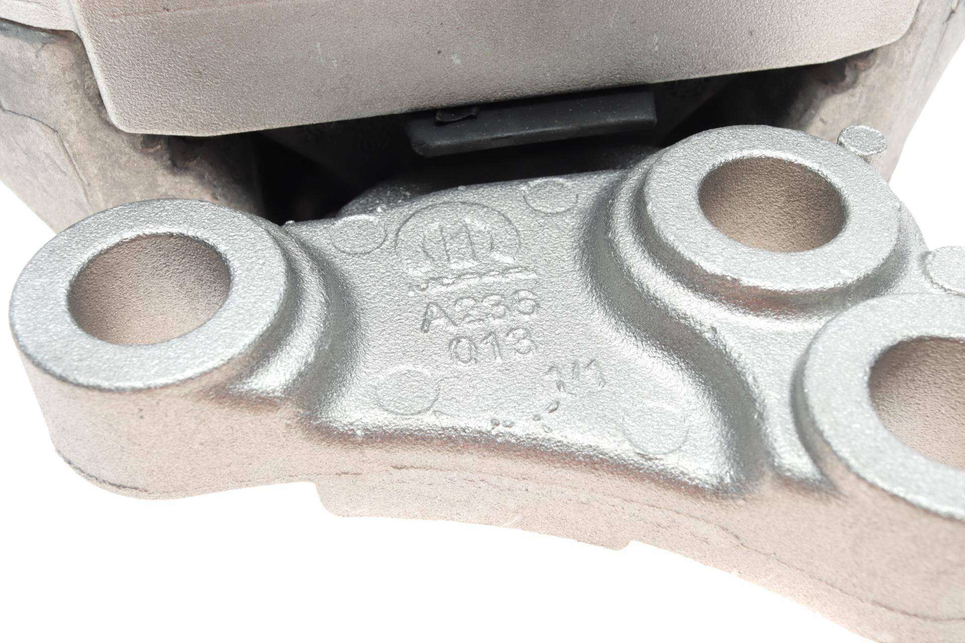 Подушка КПП Fiat 500X 2.0D 14- (8547260CFG)