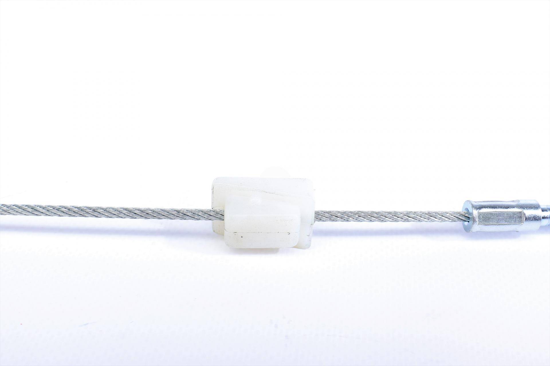 Трос ручника (передній) Ford Fiesta/Fusion/Mazda 2 01-12 (300mm)