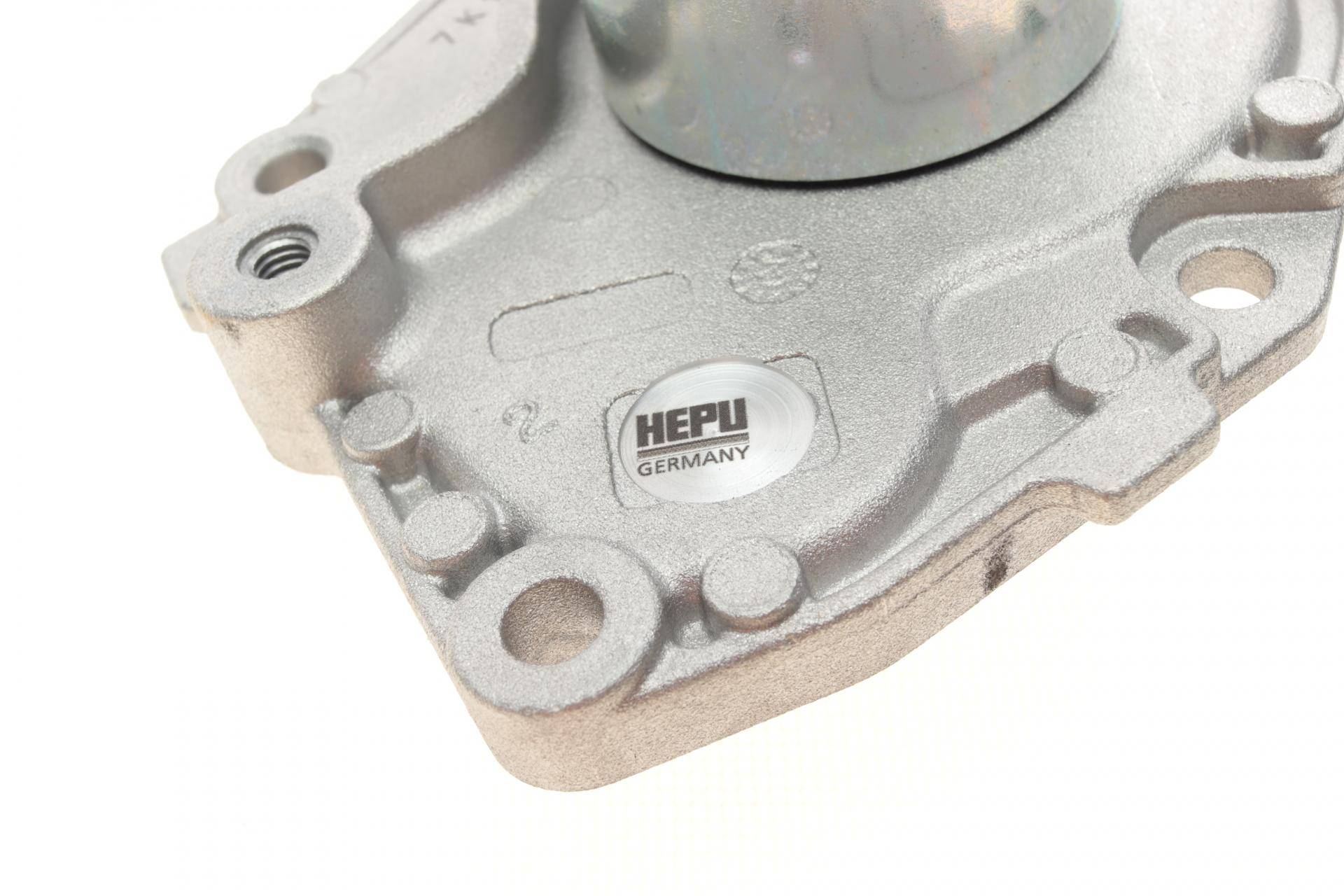 Помпа води Renault Scenic III 1.9 dCi 08-/ Suzuki Grand Vitara II 1.9 DDiS 05-15