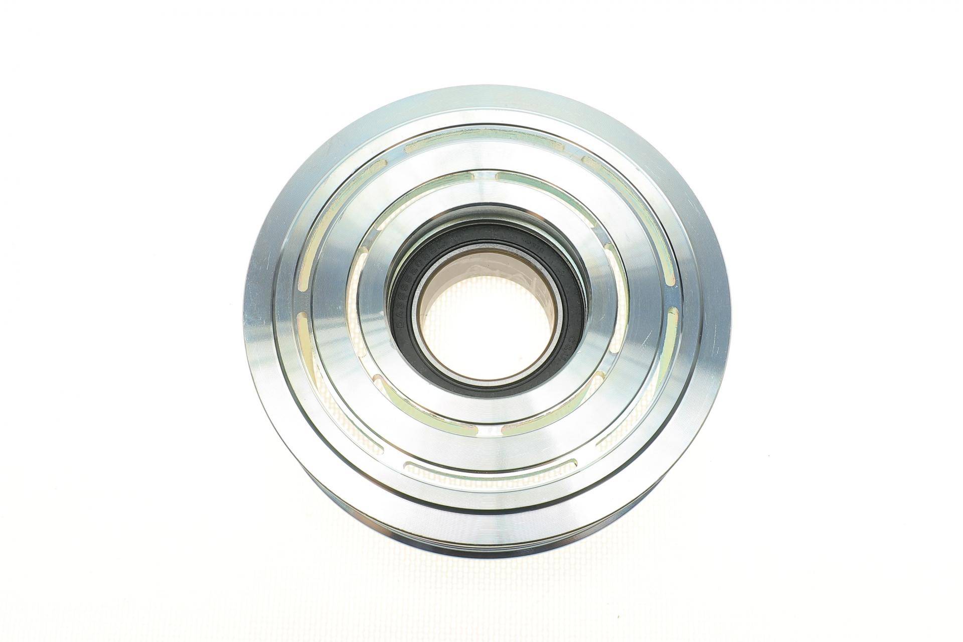 Шків компресора кондиціонера Citroen C4/C5/Berlingo/Peugeot 308/406/508/Partner 1.6-2.0 98-