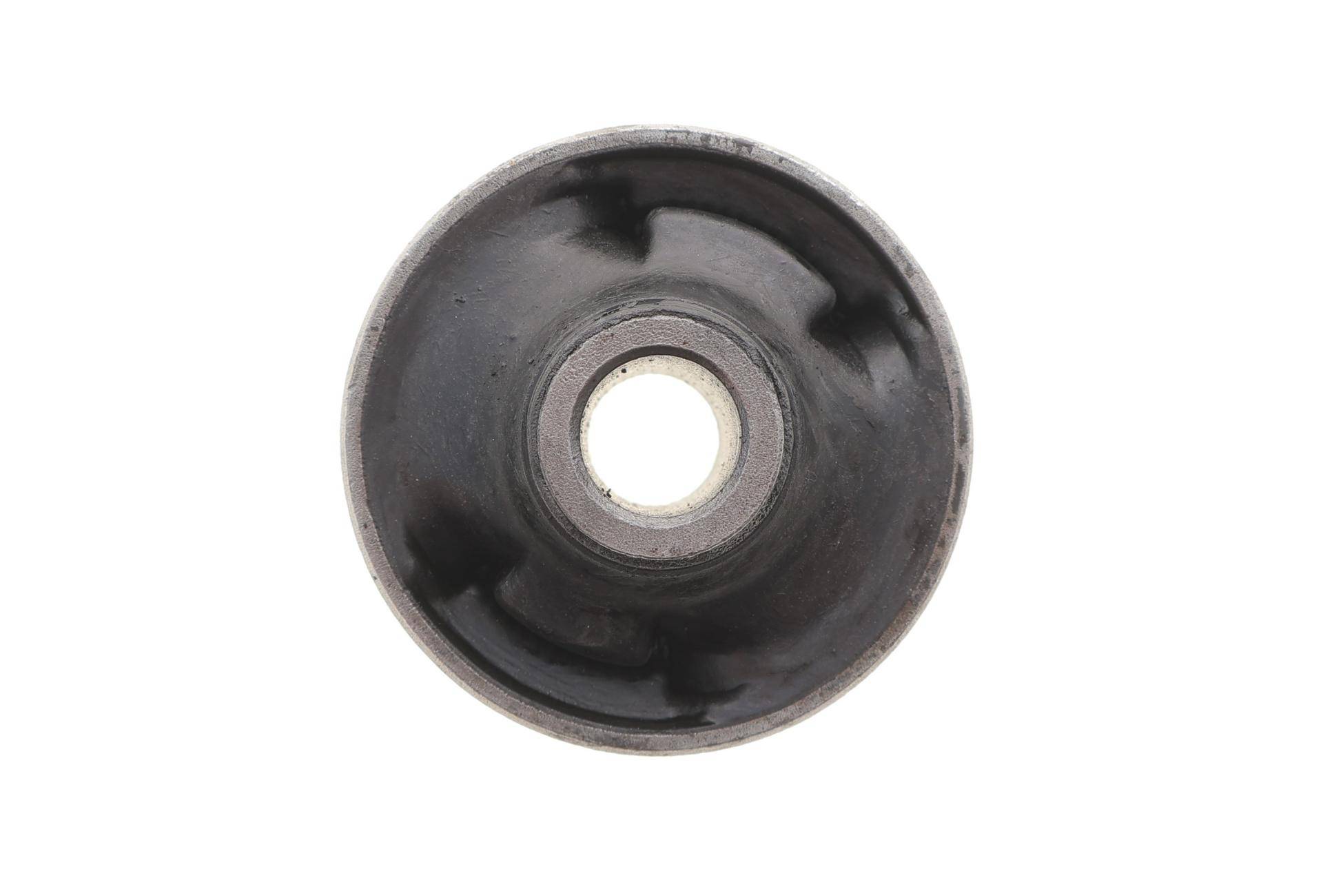 Сайлентблок важеля (переднього) Toyota Auris/Avensis/Rav 4 07-