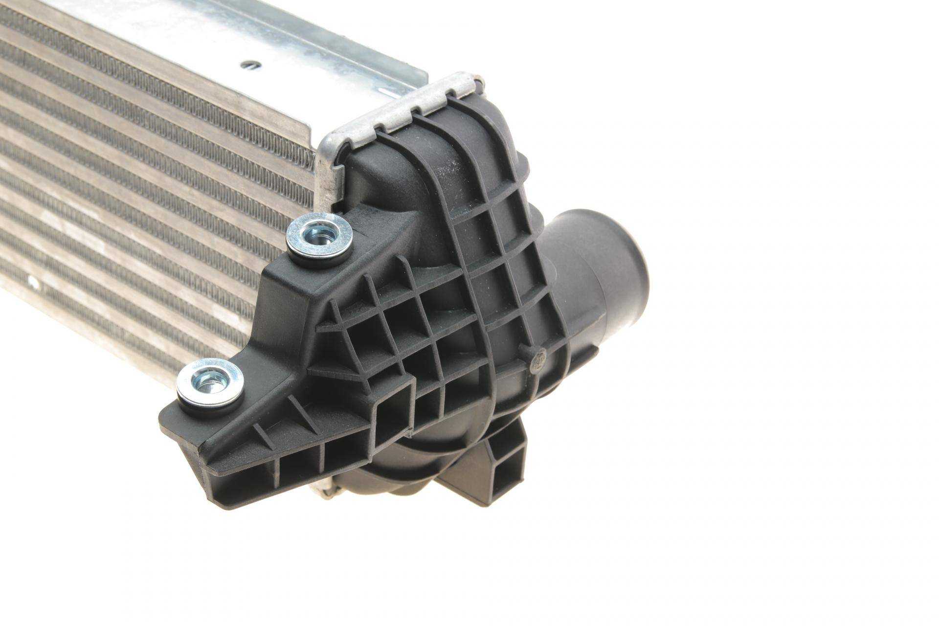 Радіатор інтеркулера Ford Transit 1.8 TDCi/DI 02-13