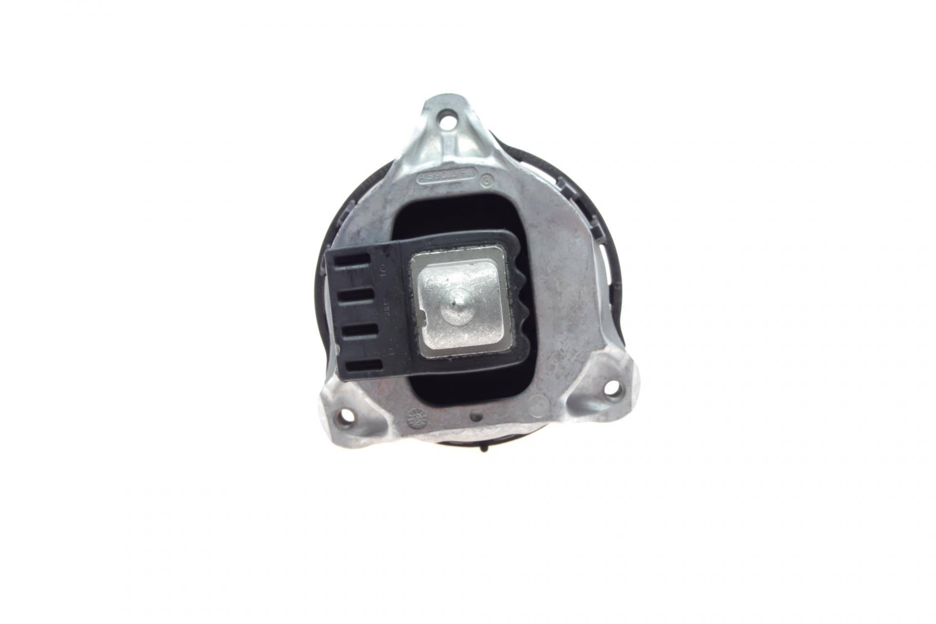 Подушка двигуна (R) BMW 5 (G30)/7 (G11/G12) 15- (B58