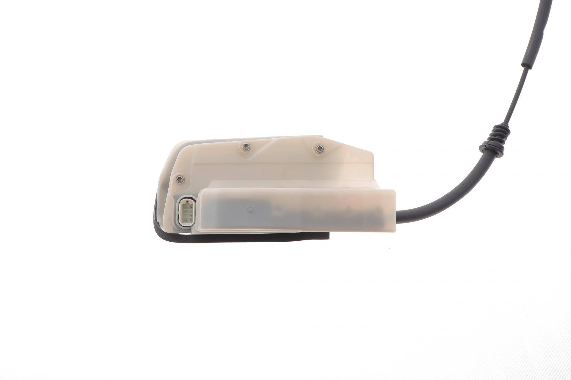 Замок дверей (передніх/L) Tesla Model 3 17-