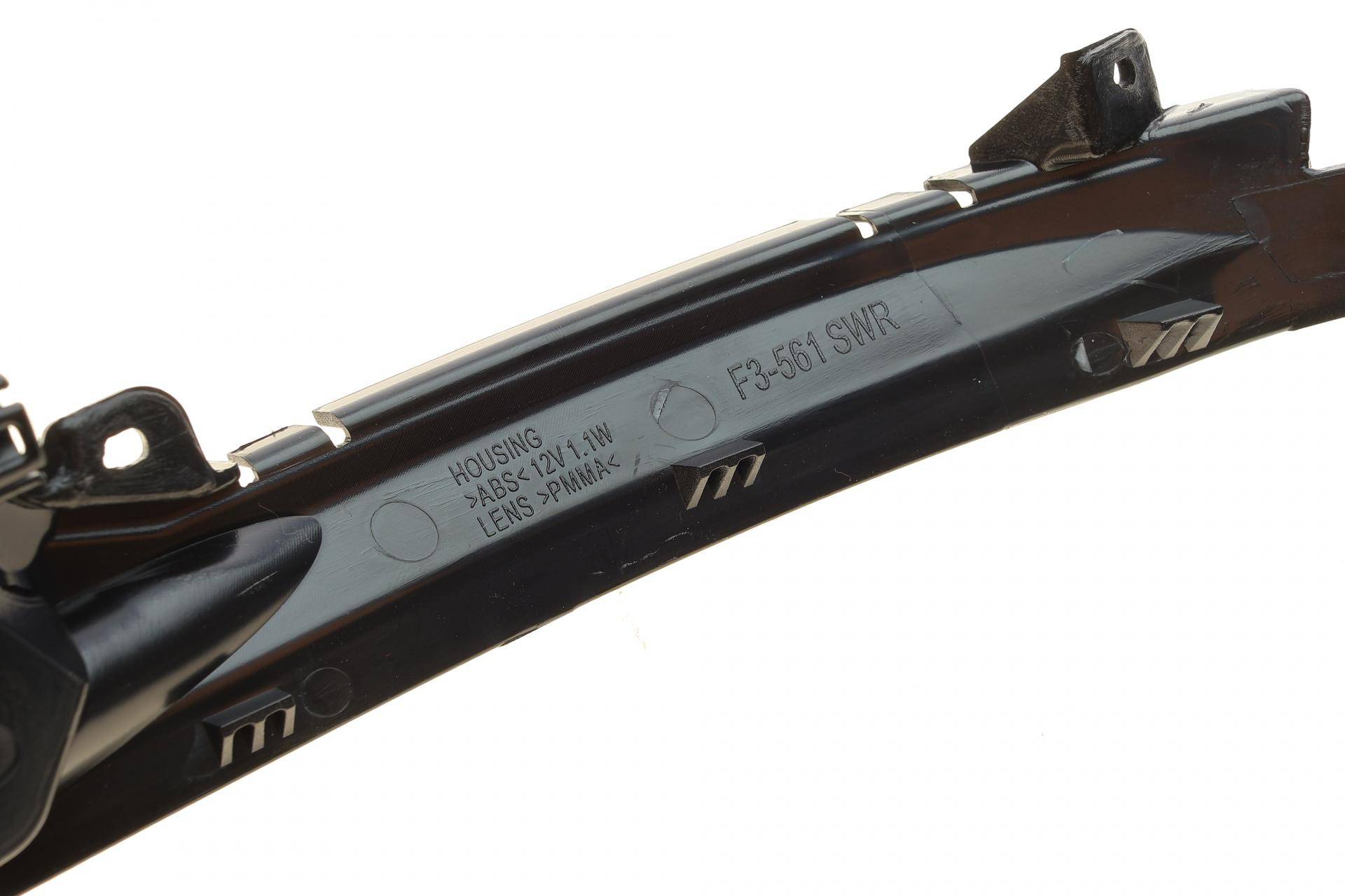 Повторювач повороту на дзеркало Audi A6 11-18 (R)