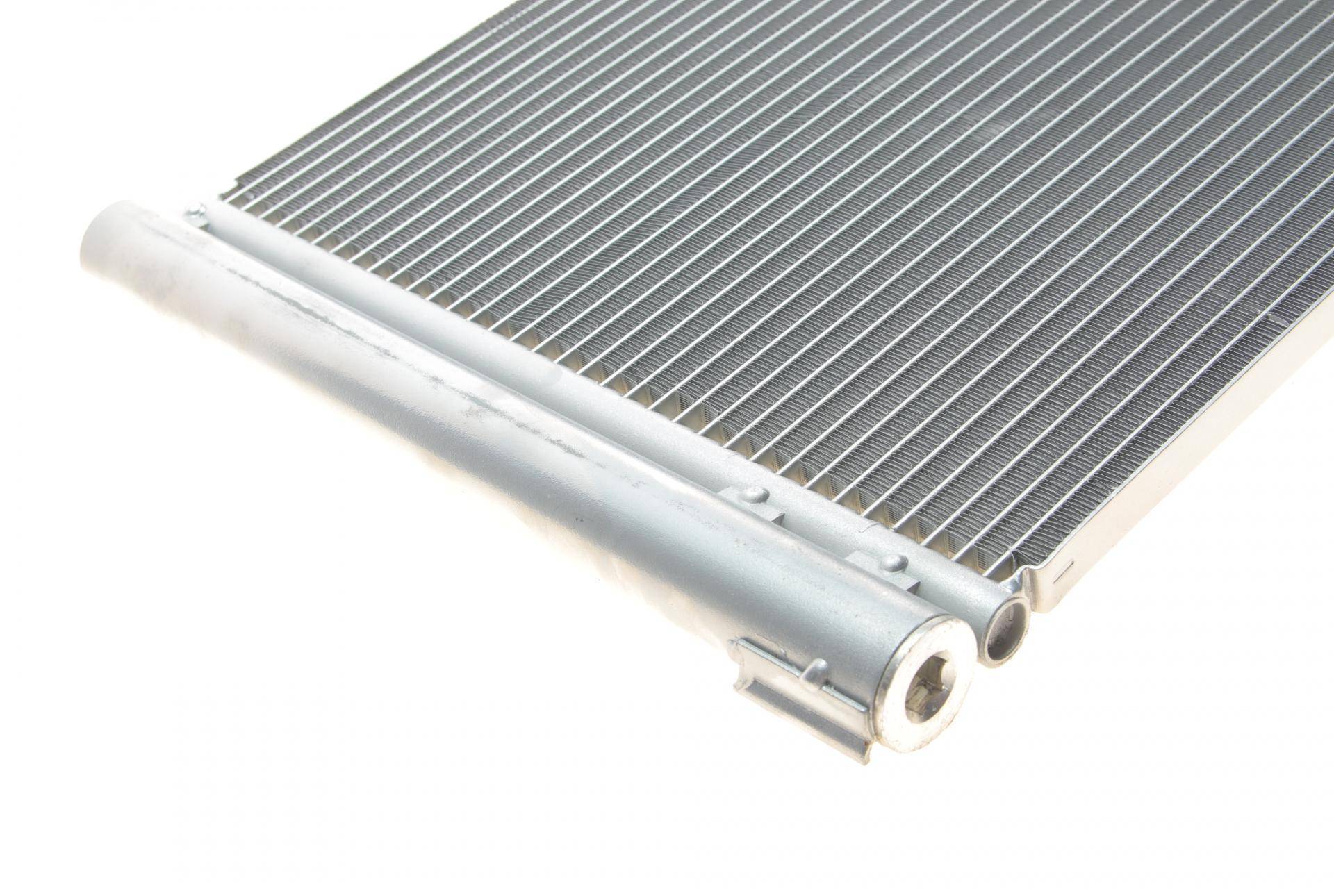 Радіатор кондиціонера Renault Laguna III 1.5-3.0dCI 08-15