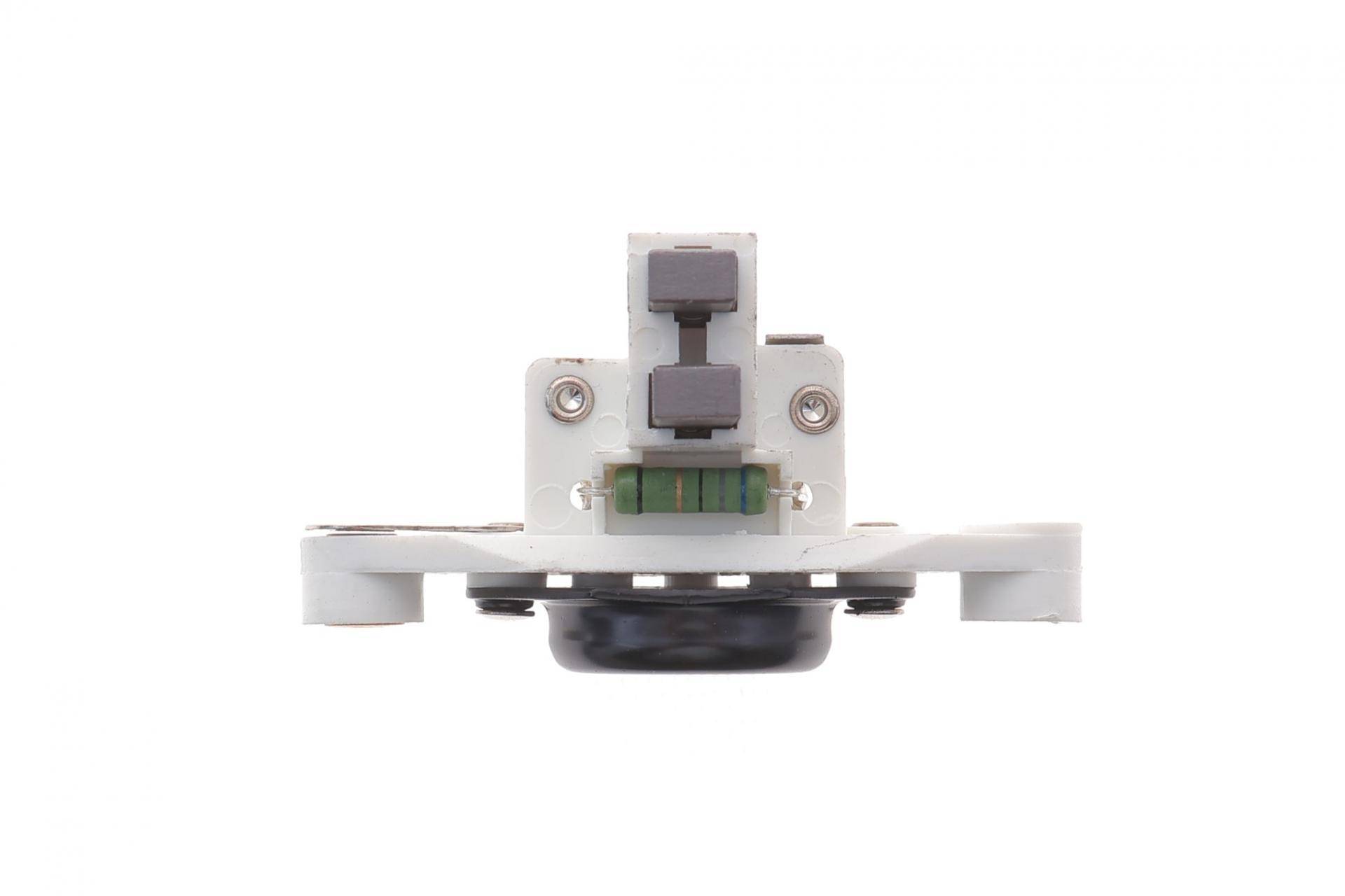 Реле генератора (14.5V) VW LT-96/T4 -03 = 132980